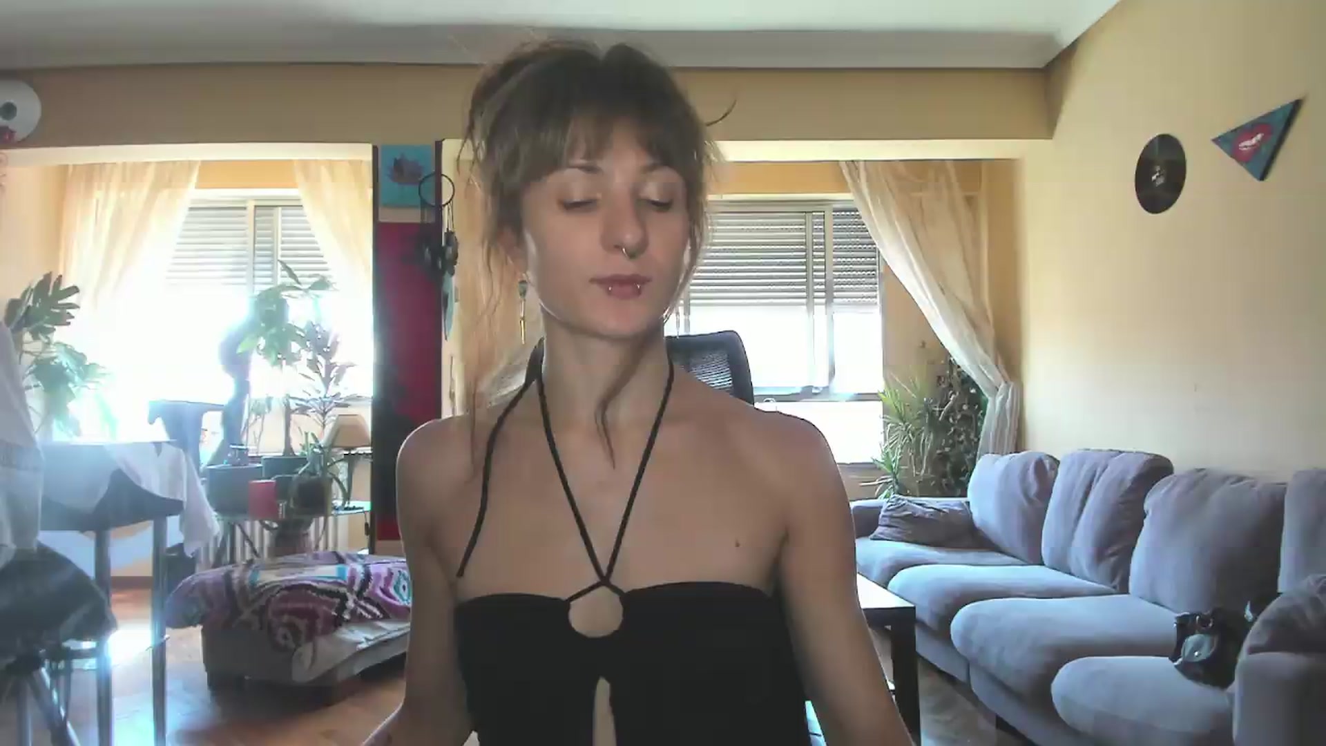 Gallery image thumbnail from Black_Aranya's myfreecams stream on, 07/09/2026, 12:35 image 9 of 20