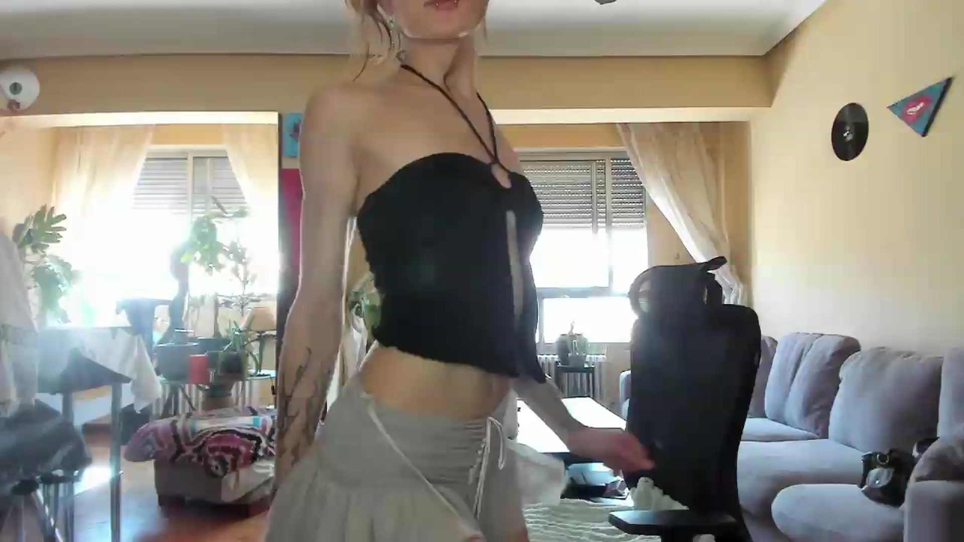 Gallery image thumbnail from Black_Aranya's myfreecams stream on, 07/09/2026, 14:46 image 3 of 20