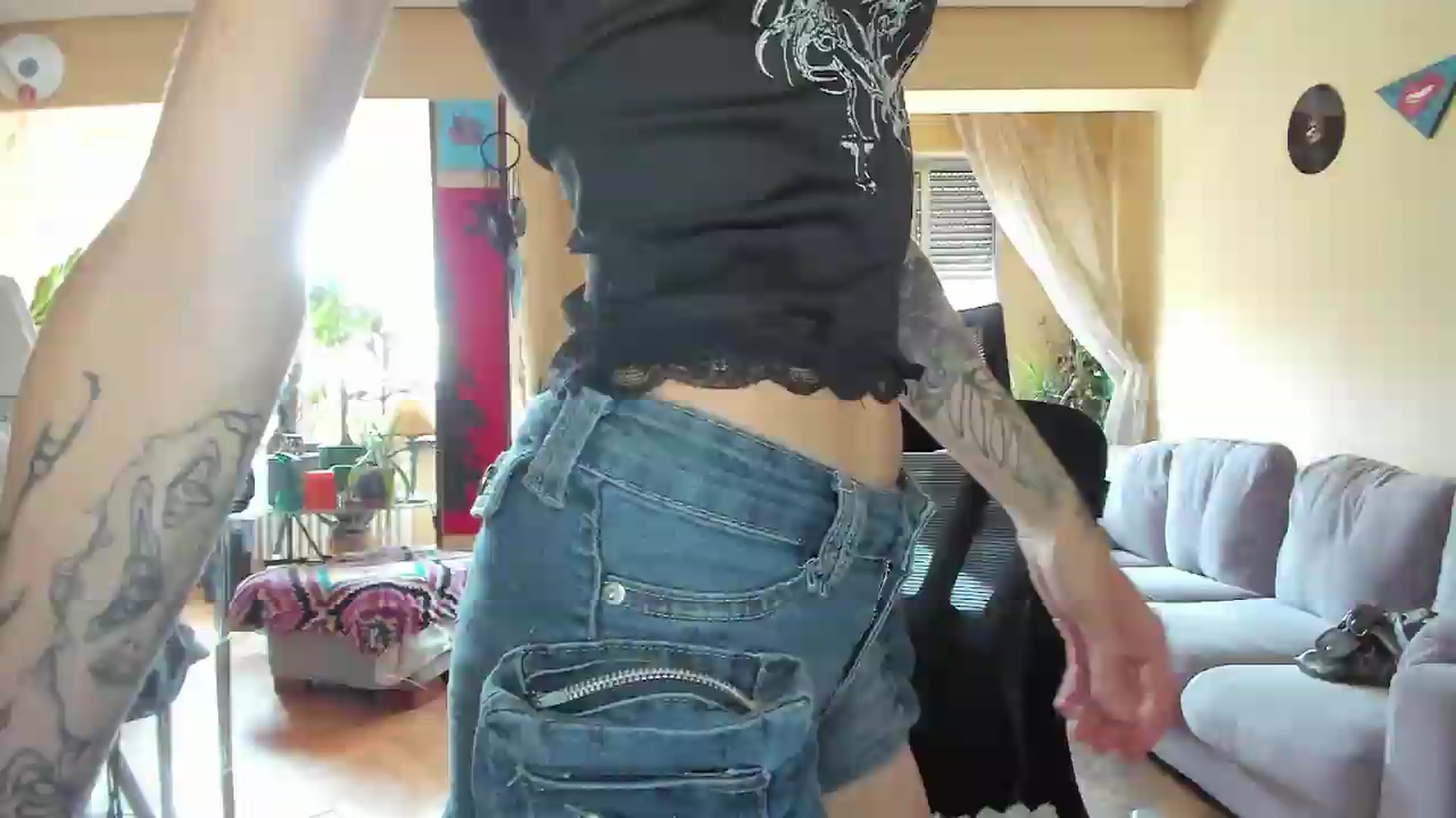 Gallery image thumbnail from Black_Aranya's myfreecams stream on, 07/12/2026, 12:54 image 10 of 20