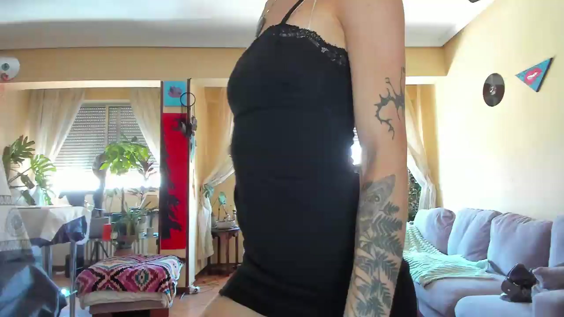Gallery image thumbnail from Black_Aranya's myfreecams stream on, 07/16/2026, 14:33 image 16 of 20