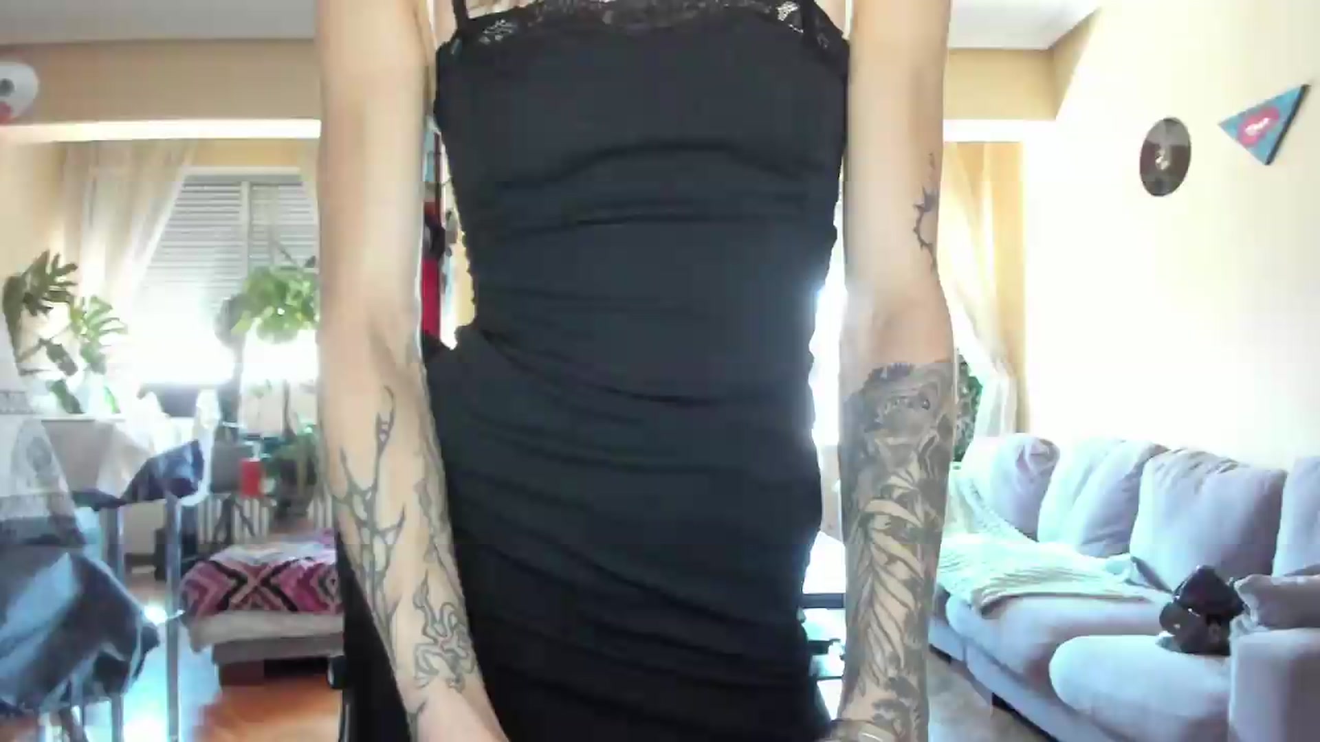 Gallery image thumbnail from Black_Aranya's myfreecams stream on, 07/16/2026, 14:33 image 2 of 20