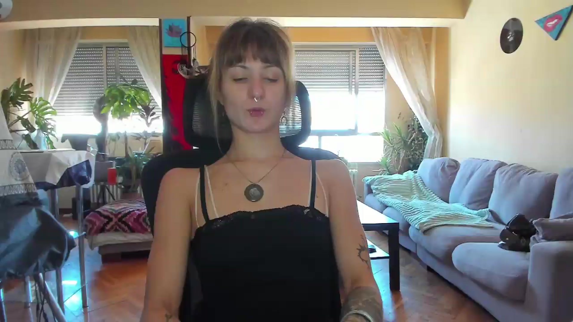 Gallery image thumbnail from Black_Aranya's myfreecams stream on, 07/16/2026, 14:33 image 14 of 20
