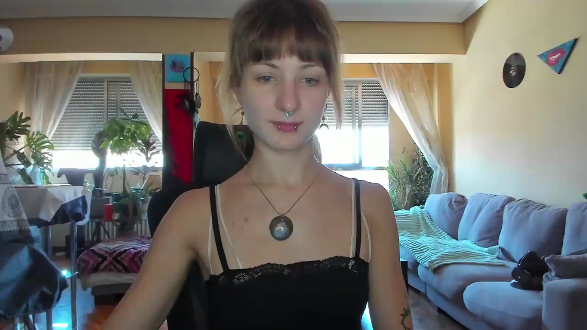 Gallery image thumbnail from Black_Aranya's myfreecams stream on, 07/16/2026, 14:33 image 5 of 20