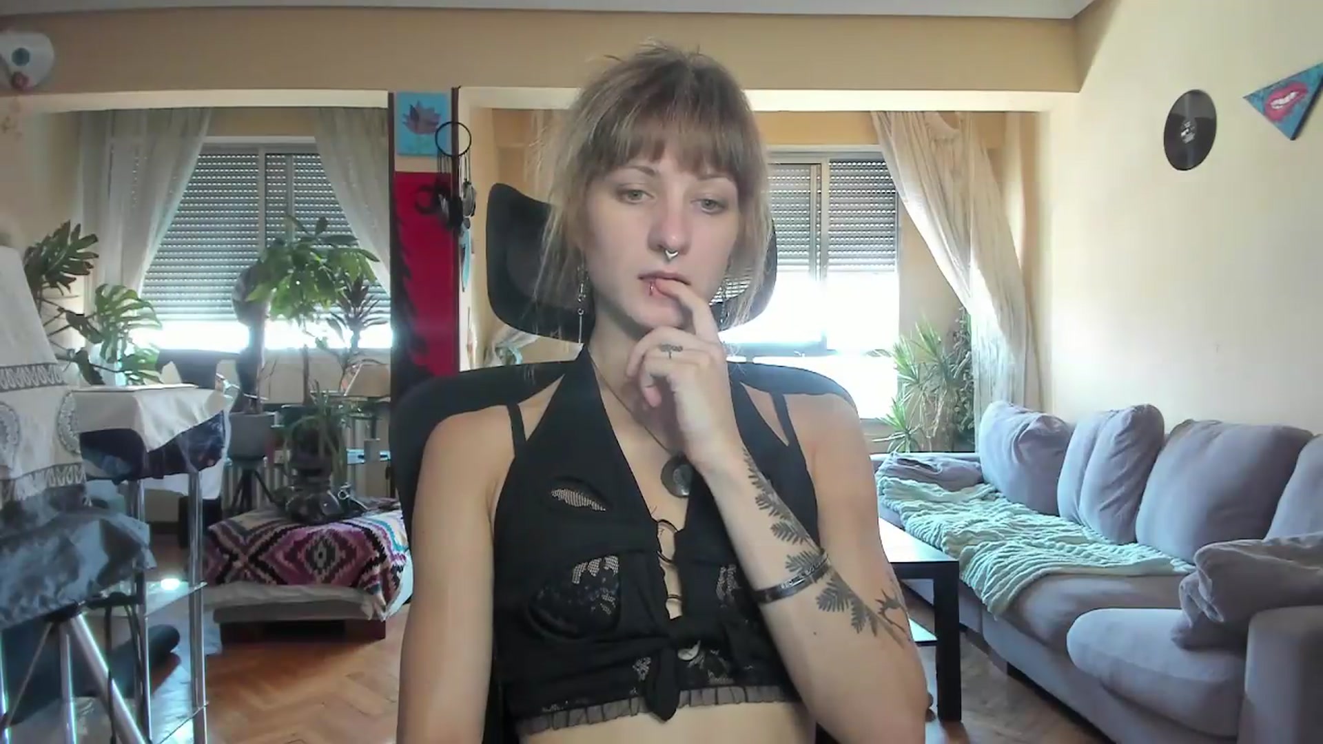 Gallery image thumbnail from Black_Aranya's myfreecams stream on, 07/29/2026, 13:46 image 17 of 20