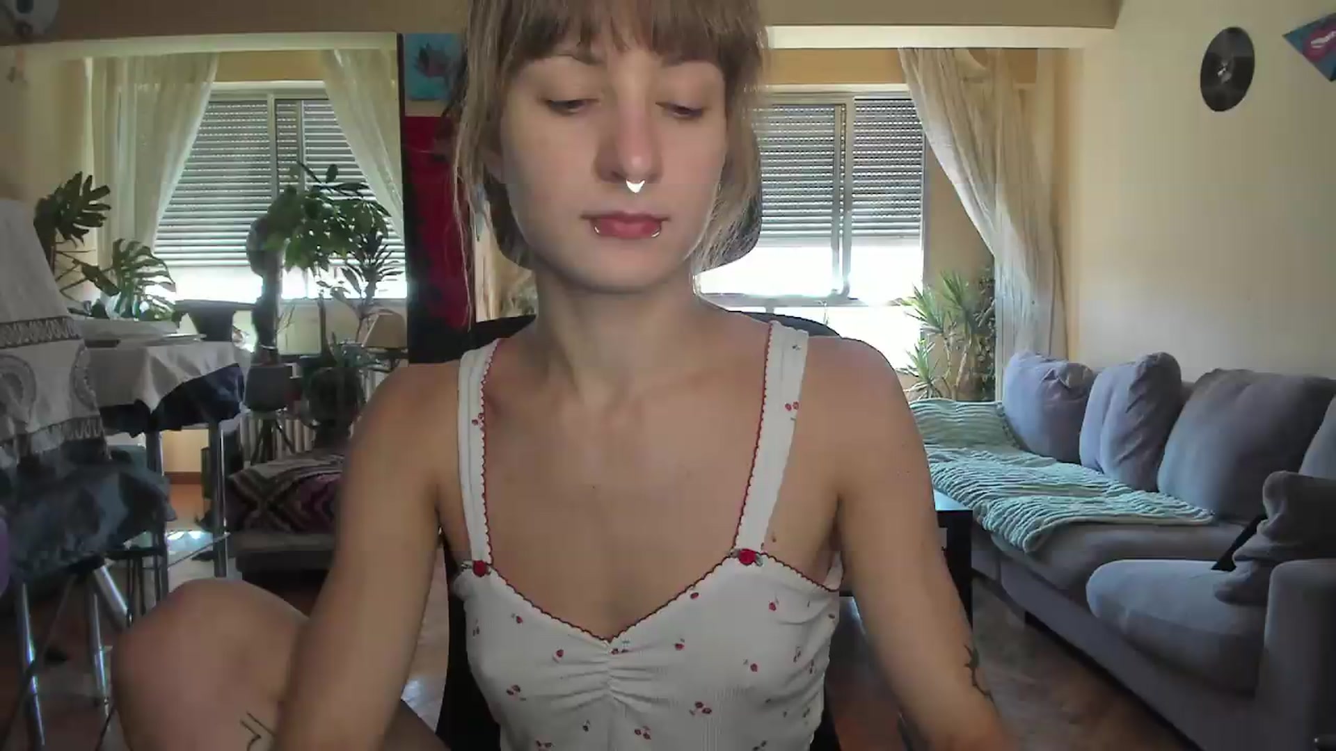 Gallery image thumbnail from Black_Aranya's myfreecams stream on, 08/01/2026, 10:38 image 14 of 20
