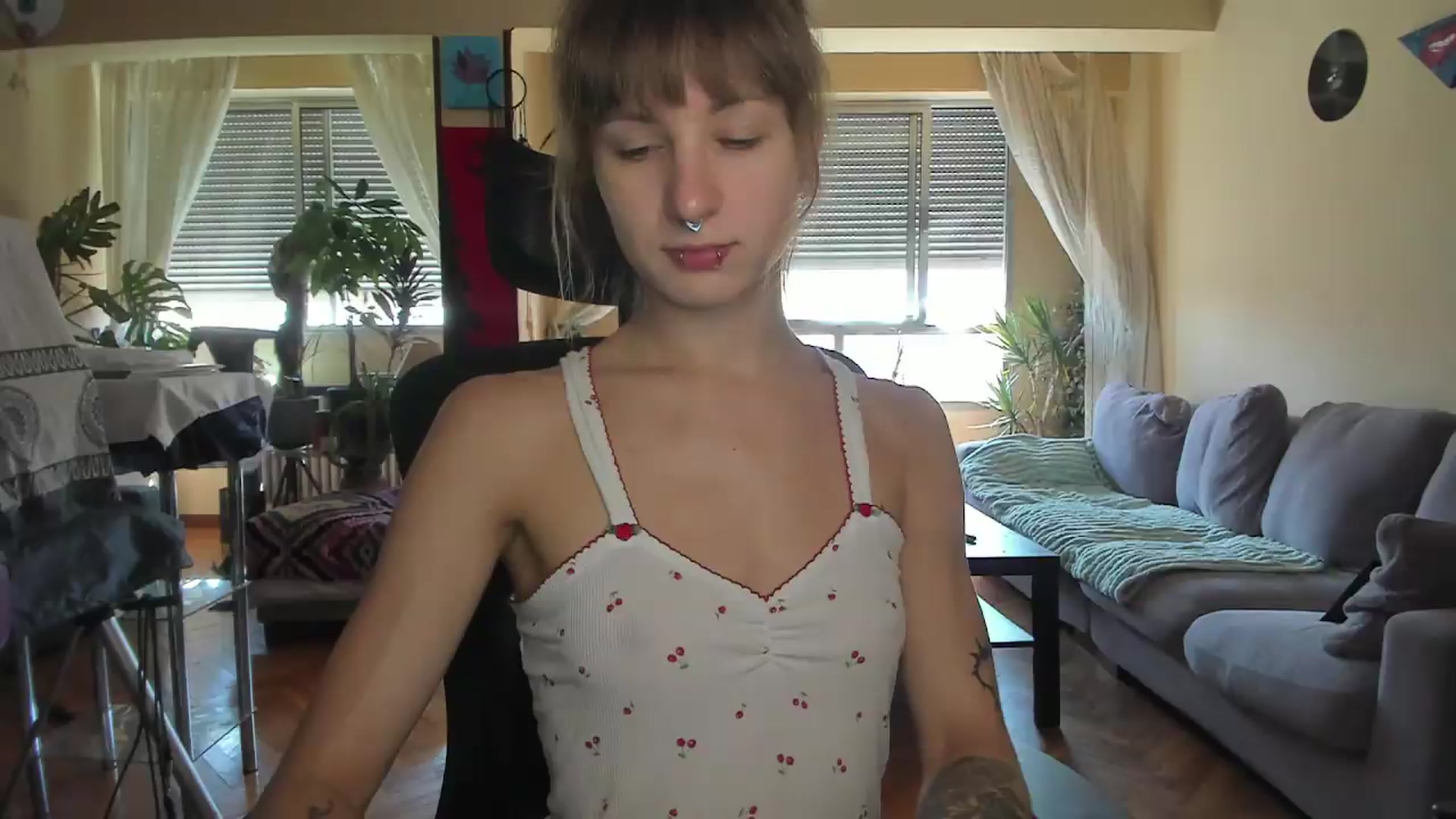 Gallery image thumbnail from Black_Aranya's myfreecams stream on, 08/01/2026, 10:38 image 10 of 20