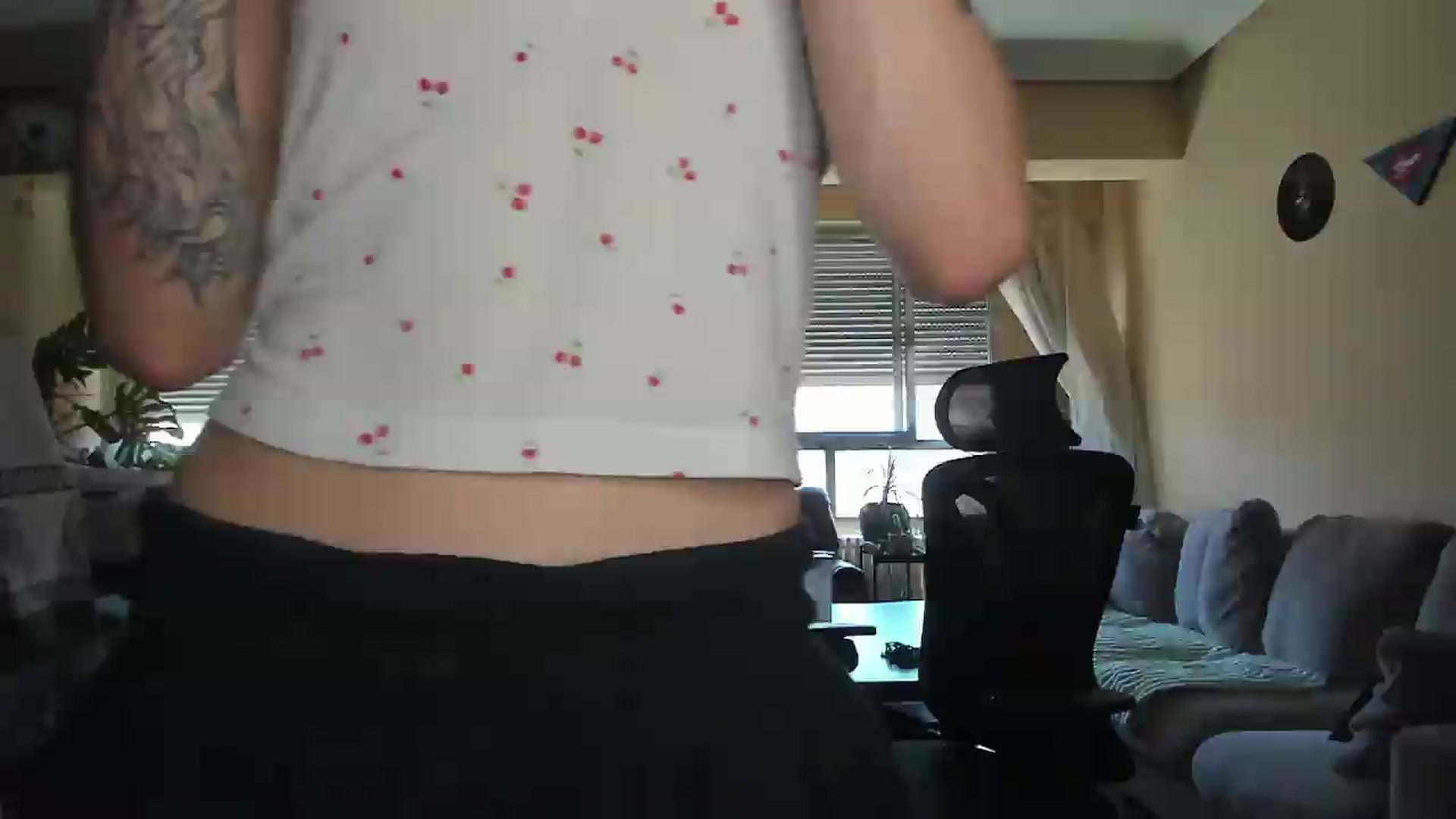 Gallery image thumbnail from Black_Aranya's myfreecams stream on, 08/01/2026, 12:08 image 17 of 20