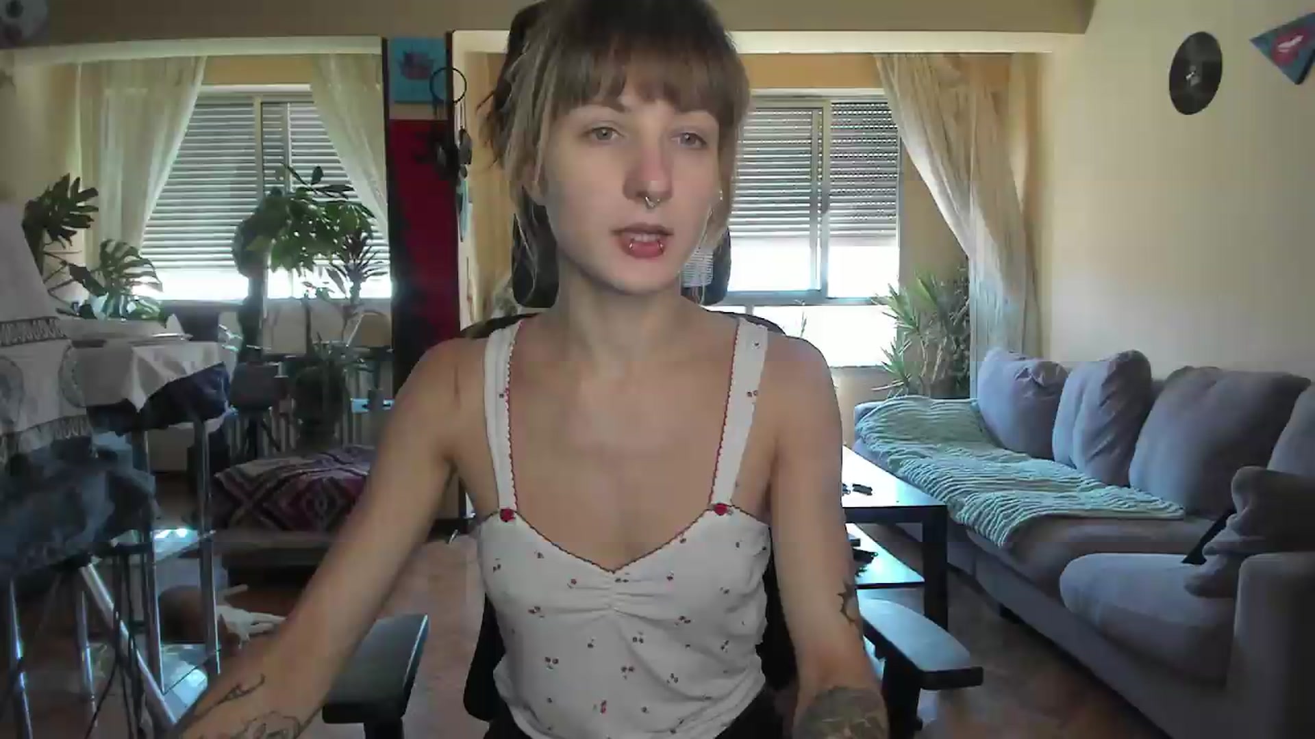 Gallery image thumbnail from Black_Aranya's myfreecams stream on, 08/01/2026, 12:08 image 11 of 20
