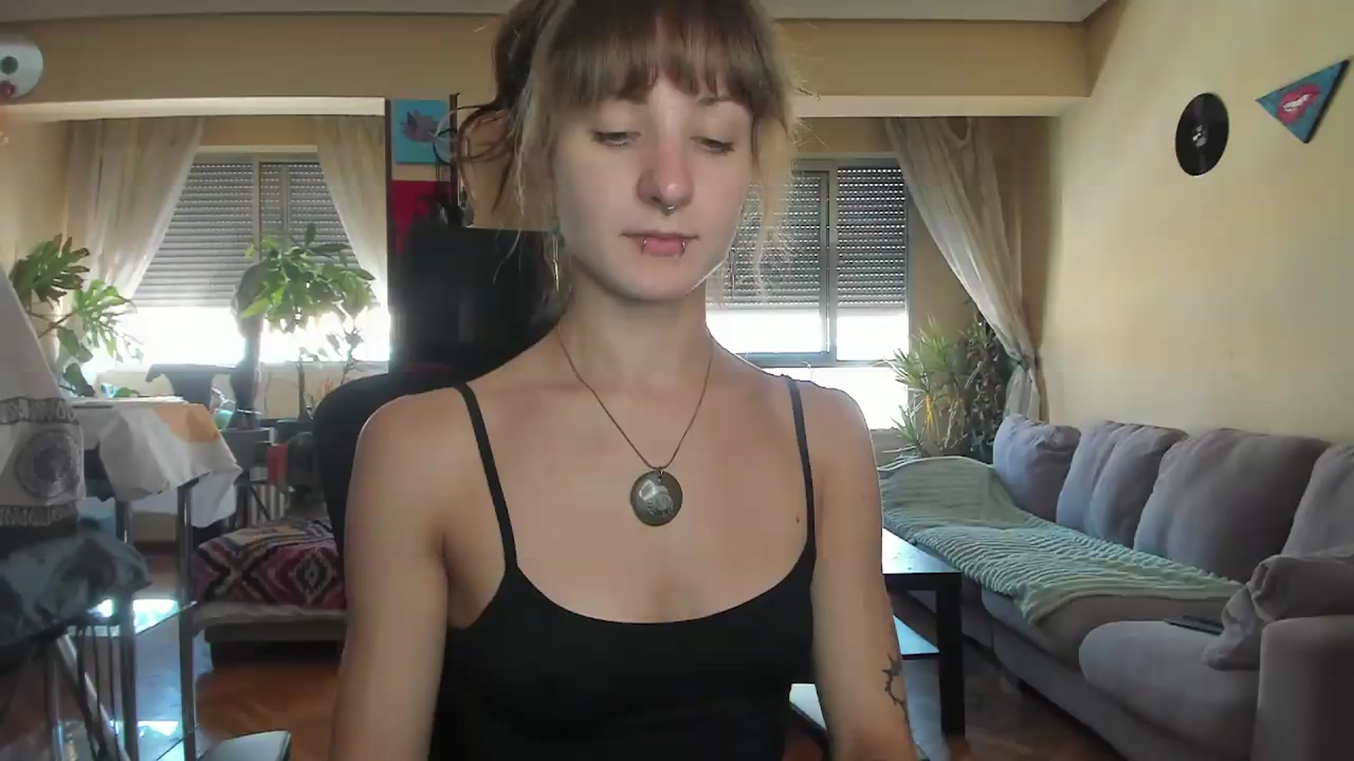 Gallery image thumbnail from Black_Aranya's myfreecams stream on, 08/10/2026, 16:32 image 13 of 20