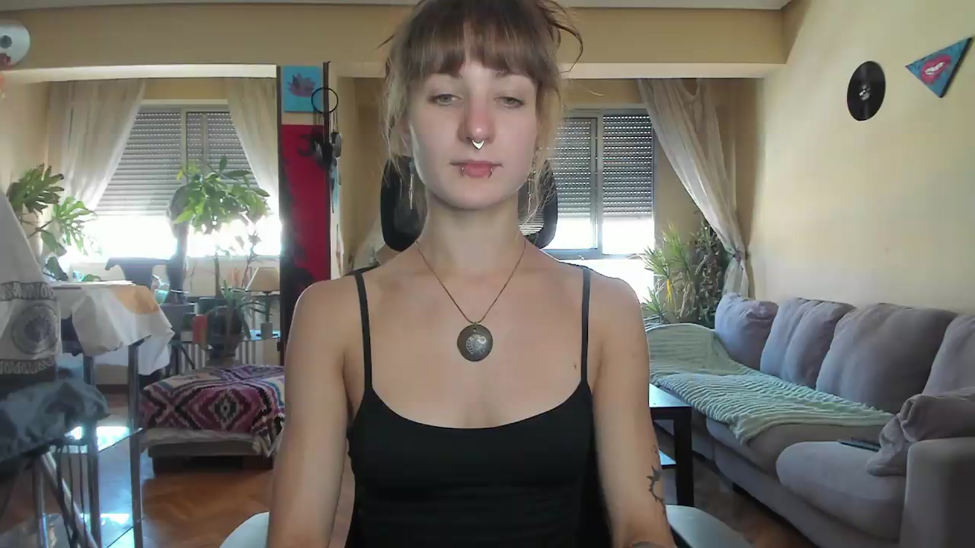 Gallery image thumbnail from Black_Aranya's myfreecams stream on, 08/10/2026, 16:32 image 11 of 20
