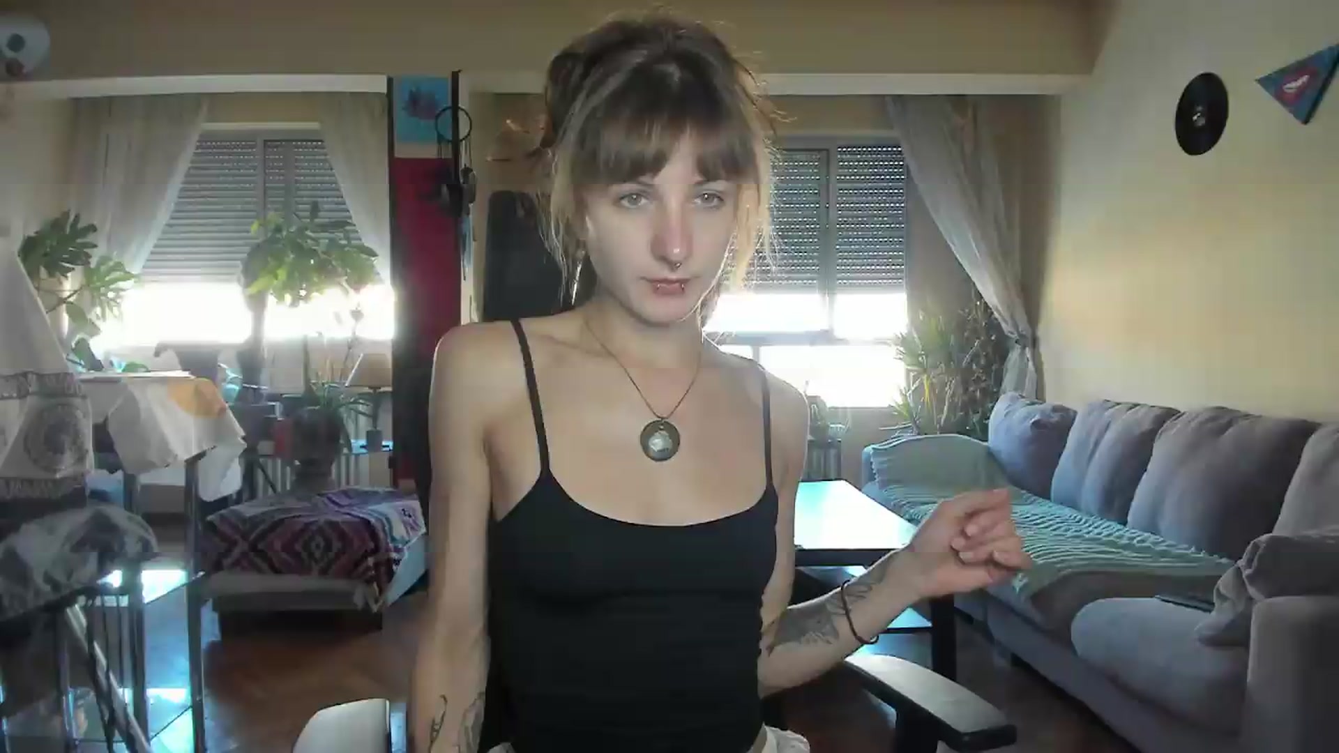 Gallery image thumbnail from Black_Aranya's myfreecams stream on, 08/10/2026, 18:10 image 14 of 20