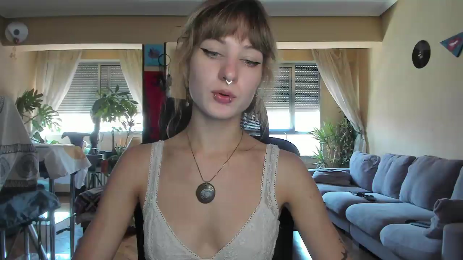 Gallery image thumbnail from Black_Aranya's myfreecams stream on, 08/11/2026, 14:28 image 1 of 20
