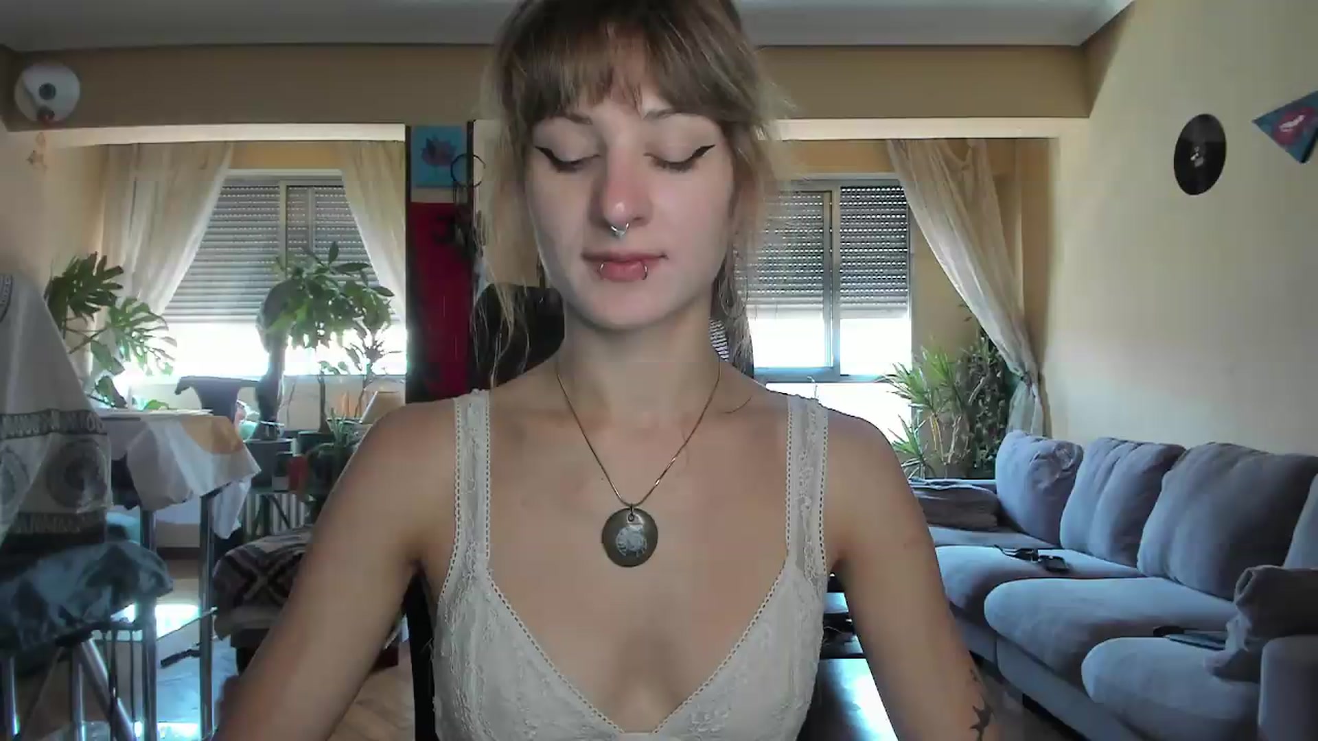 Gallery image thumbnail from Black_Aranya's myfreecams stream on, 08/11/2026, 14:28 image 2 of 20