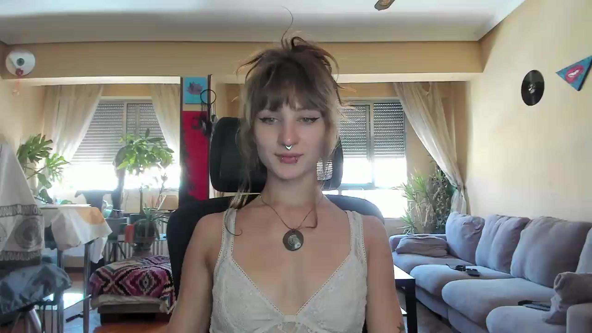 Gallery image thumbnail from Black_Aranya's myfreecams stream on, 08/11/2026, 15:26 image 15 of 20