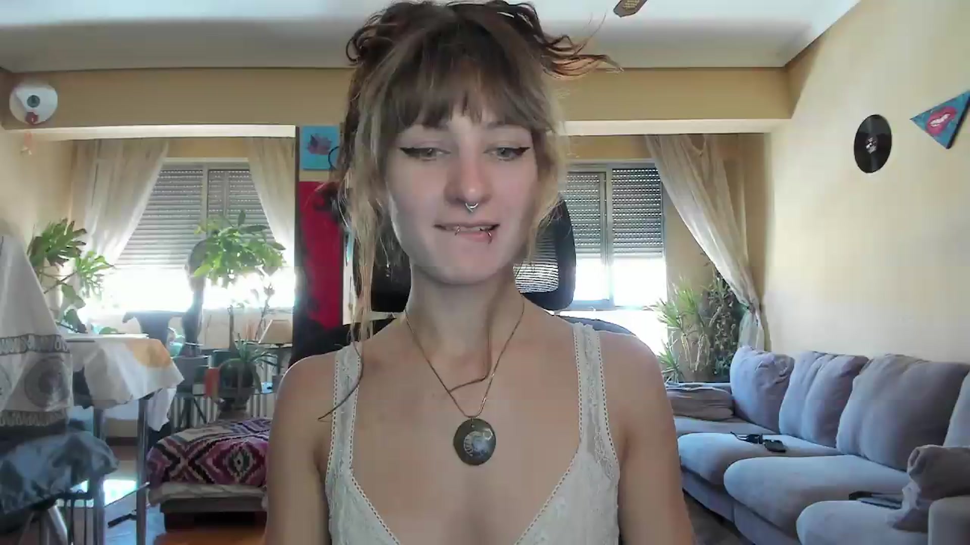 Gallery image thumbnail from Black_Aranya's myfreecams stream on, 08/11/2026, 15:26 image 19 of 20