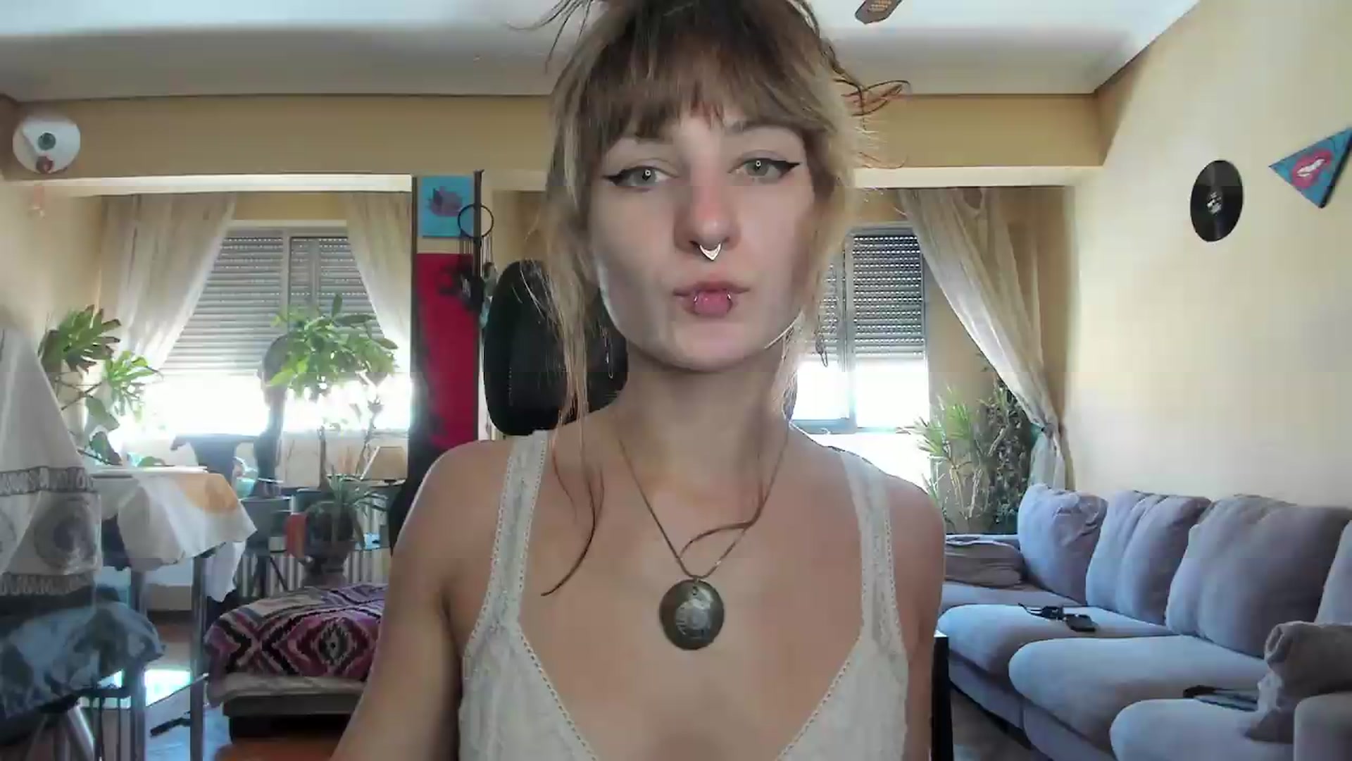 Gallery image thumbnail from Black_Aranya's myfreecams stream on, 08/11/2026, 15:26 image 20 of 20