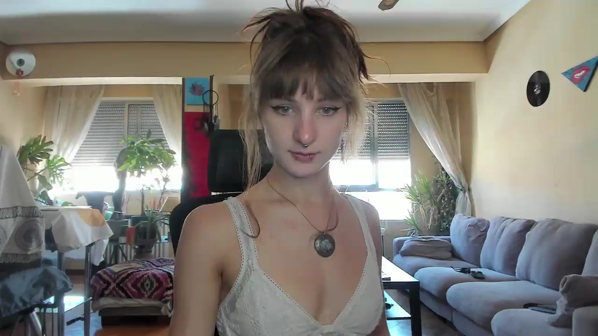 Gallery image thumbnail from Black_Aranya's myfreecams stream on, 08/11/2026, 15:26 image 13 of 20