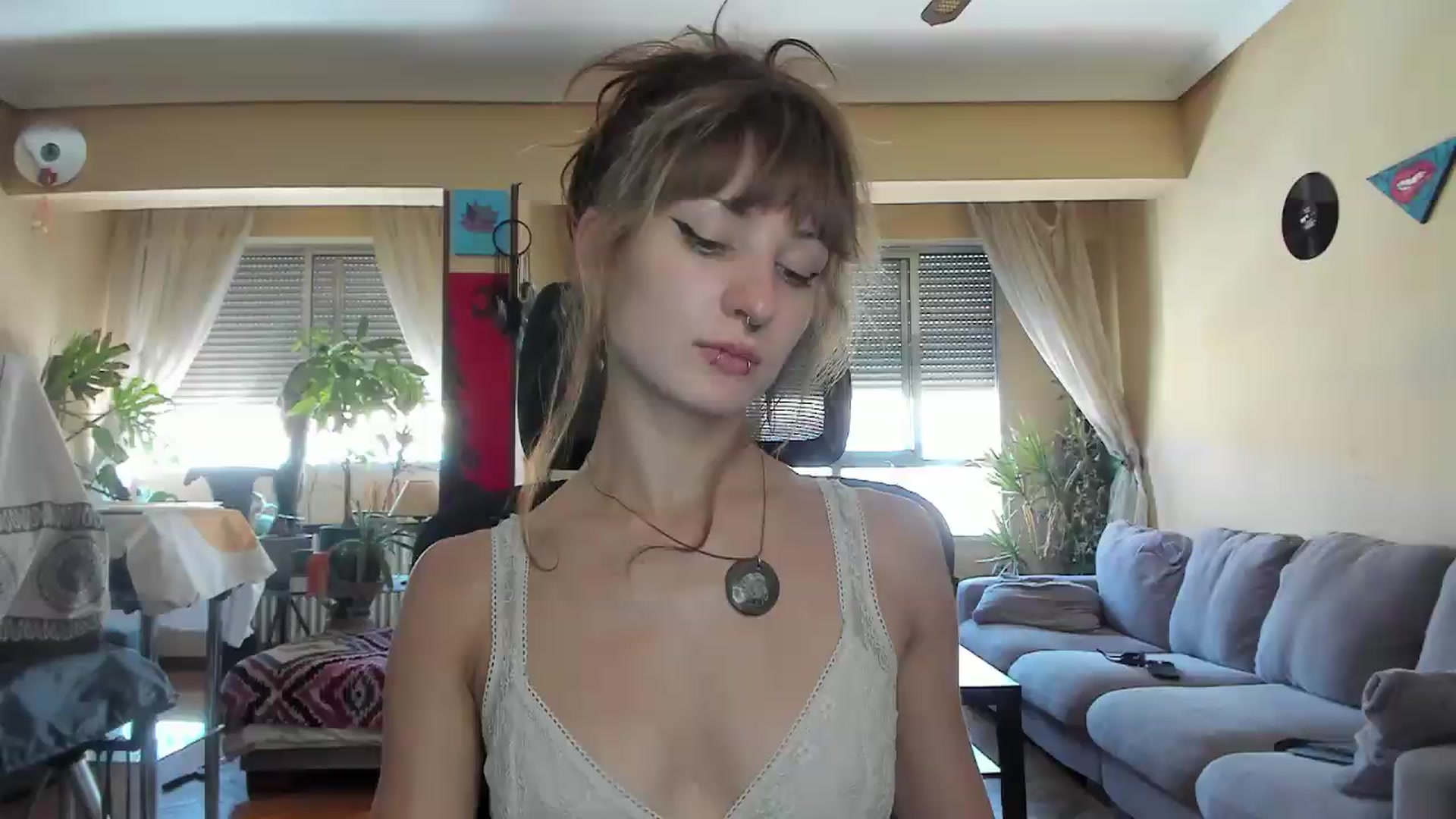 Gallery image thumbnail from Black_Aranya's myfreecams stream on, 08/11/2026, 15:26 image 17 of 20