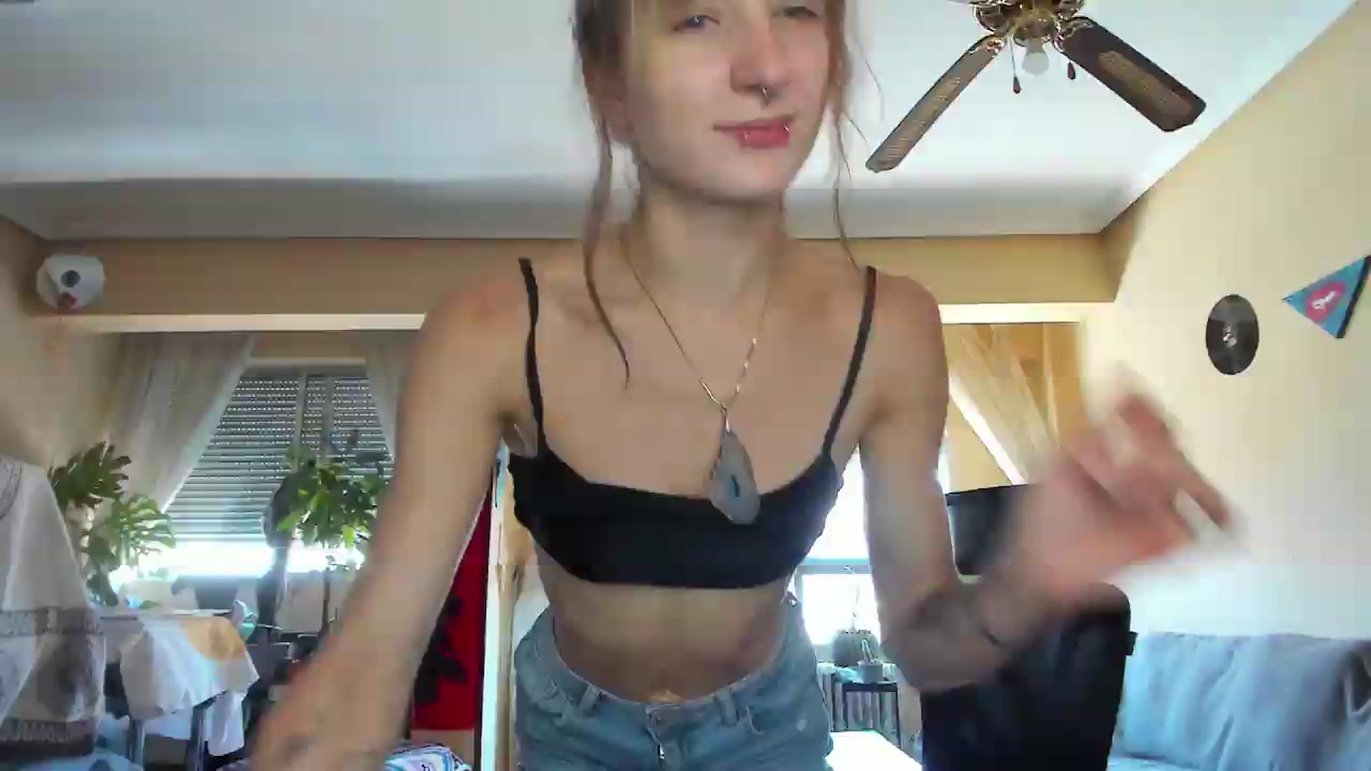 Gallery image thumbnail from Black_Aranya's myfreecams stream on, 08/17/2026, 13:59 image 8 of 20
