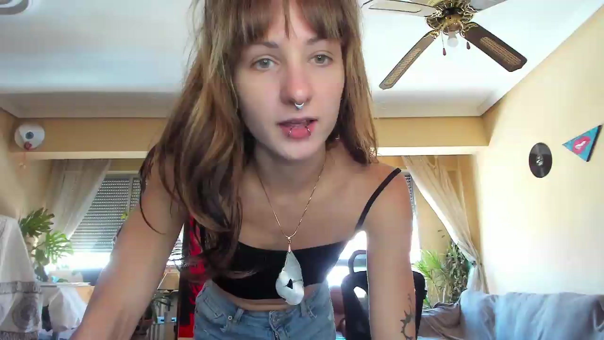 Gallery image thumbnail from Black_Aranya's myfreecams stream on, 08/17/2026, 15:18 image 18 of 20