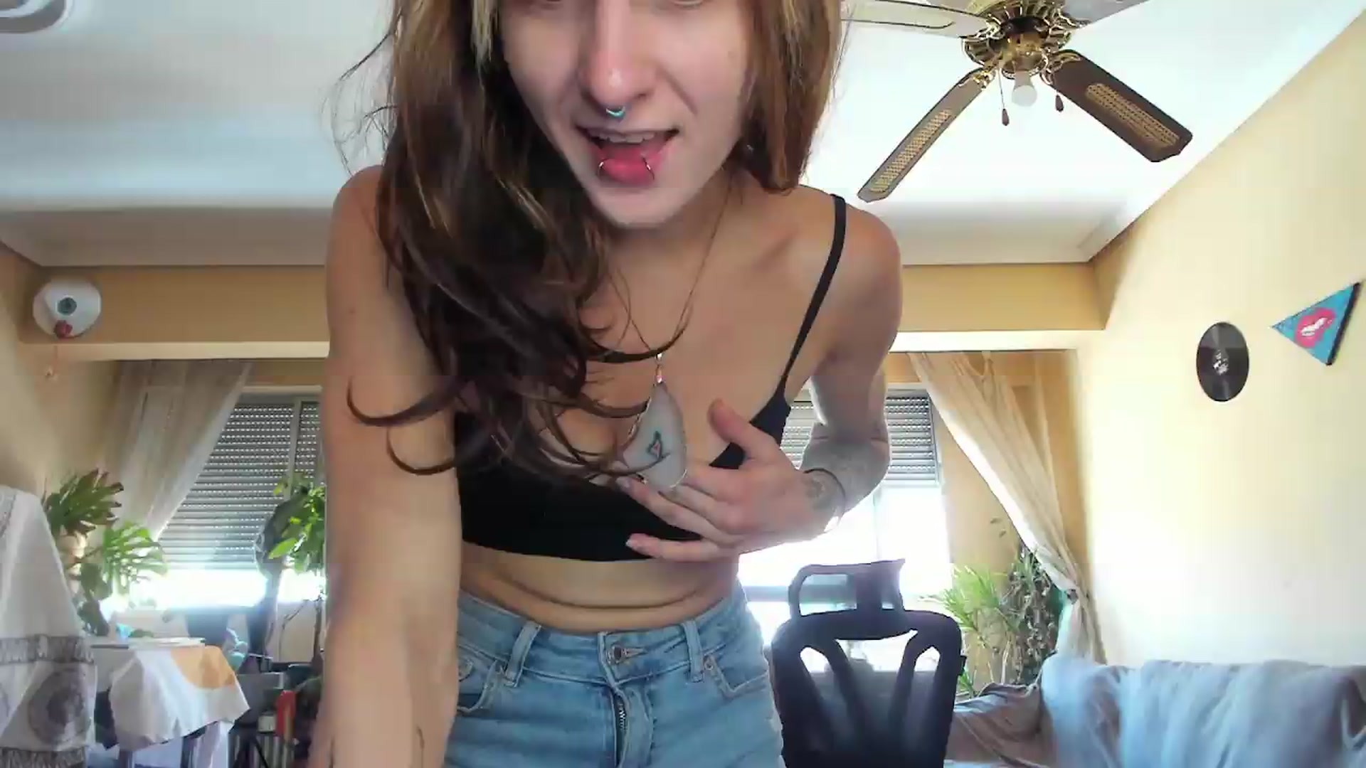Gallery image thumbnail from Black_Aranya's myfreecams stream on, 08/17/2026, 15:18 image 15 of 20