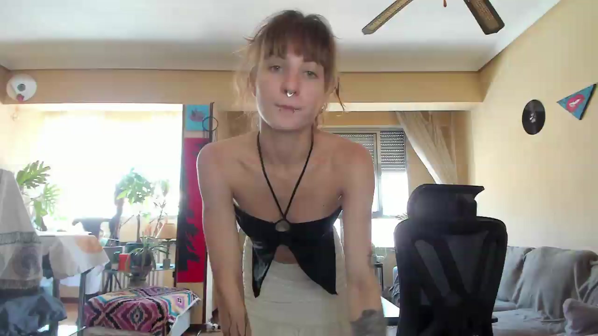 Gallery image thumbnail from Black_Aranya's myfreecams stream on, 08/19/2026, 16:12 image 11 of 20