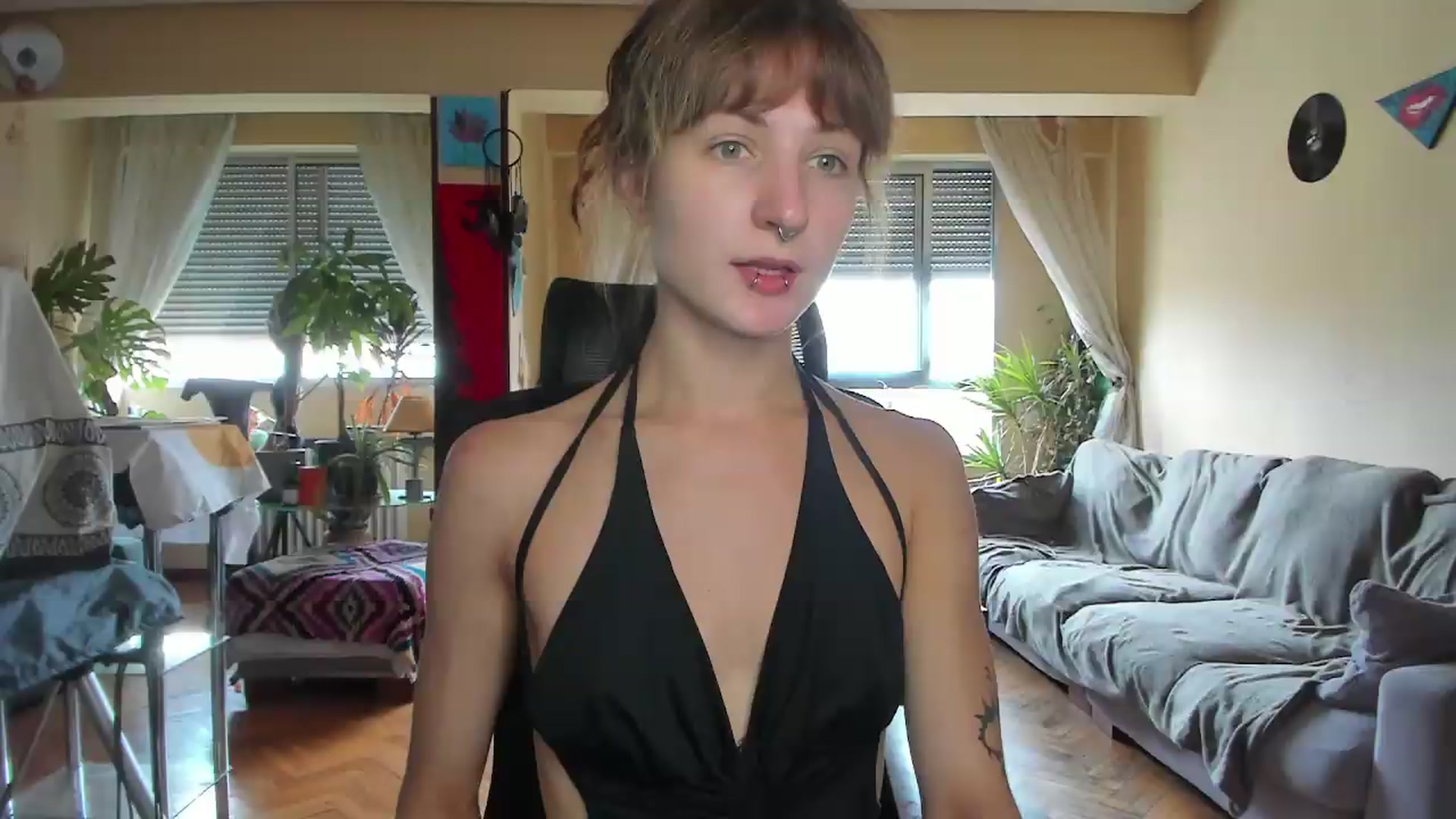 Gallery image thumbnail from Black_Aranya's myfreecams stream on, 08/20/2026, 14:08 image 2 of 20