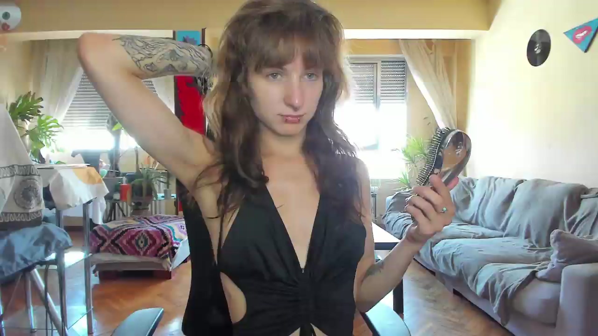 Gallery image thumbnail from Black_Aranya's myfreecams stream on, 08/20/2026, 16:05 image 4 of 20