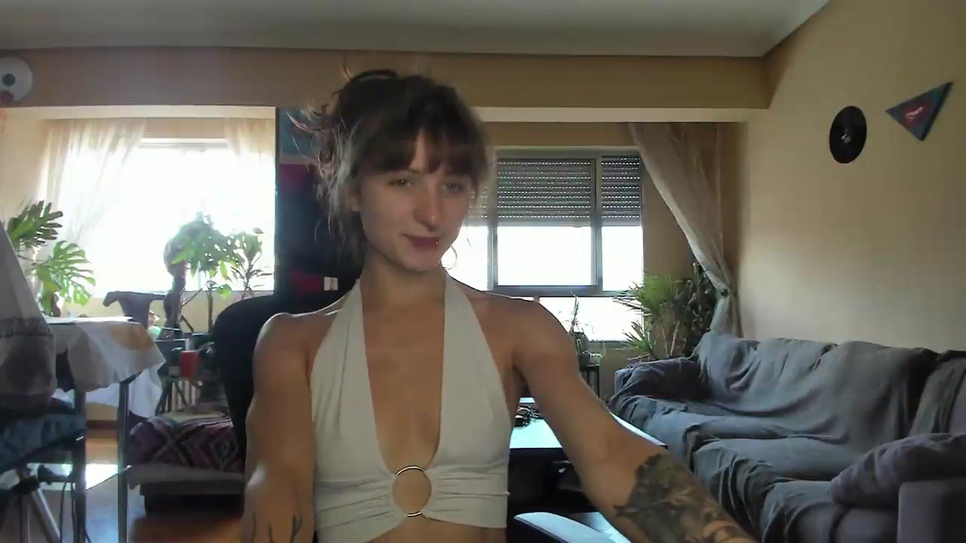 Gallery image thumbnail from Black_Aranya's myfreecams stream on, 08/22/2026, 14:11 image 20 of 20