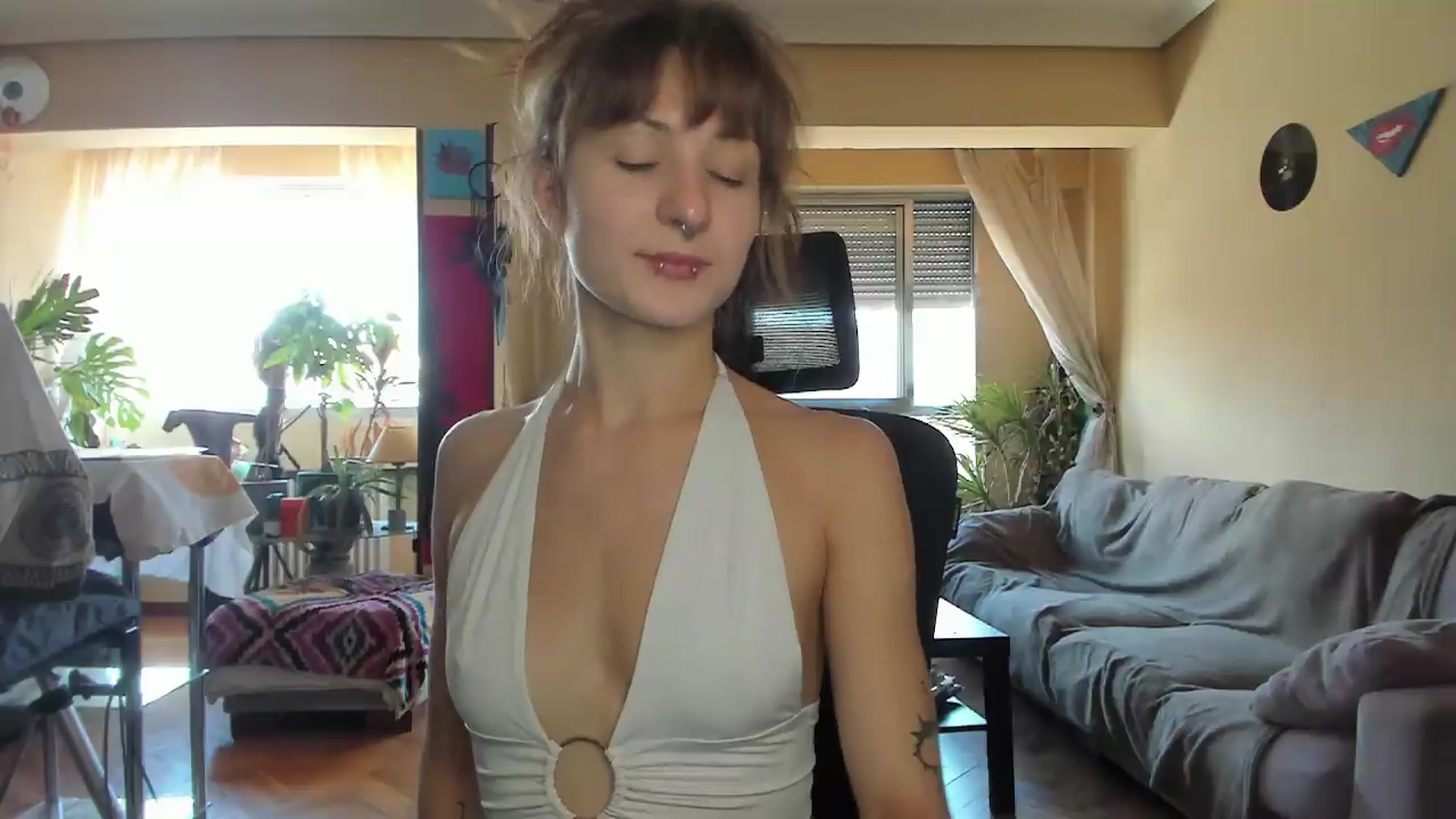 Gallery image thumbnail from Black_Aranya's myfreecams stream on, 08/22/2026, 14:11 image 11 of 20