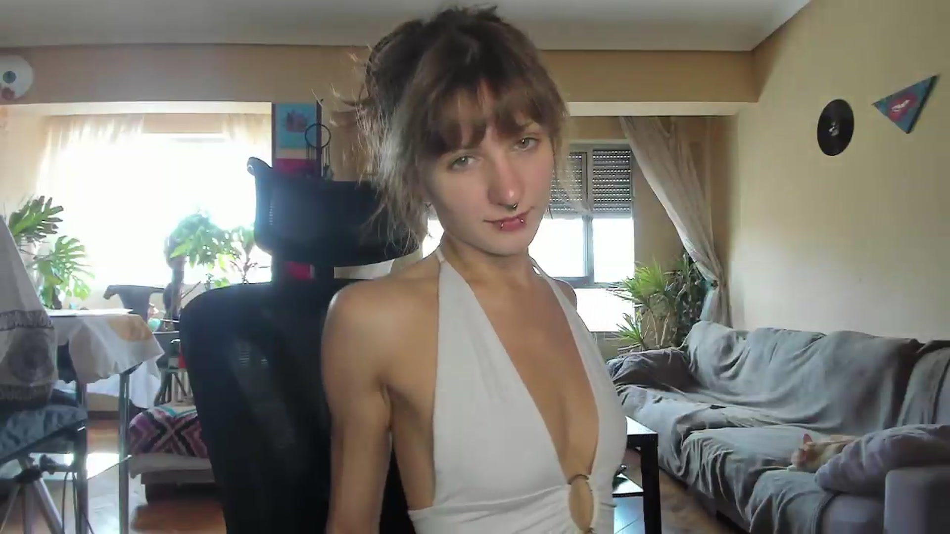 Gallery image thumbnail from Black_Aranya's myfreecams stream on, 08/22/2026, 15:39 image 6 of 20