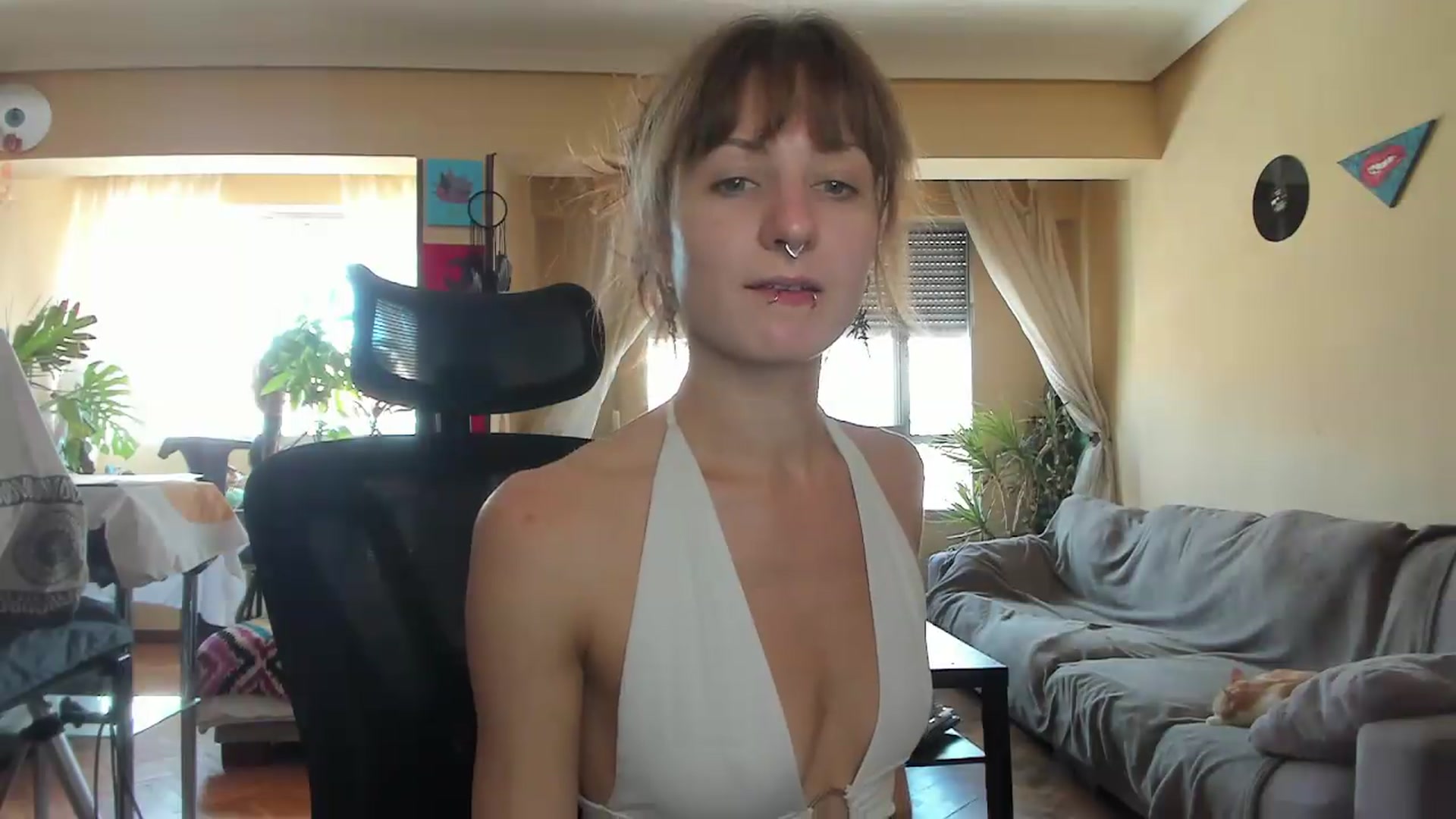 Gallery image thumbnail from Black_Aranya's myfreecams stream on, 08/22/2026, 15:39 image 5 of 20