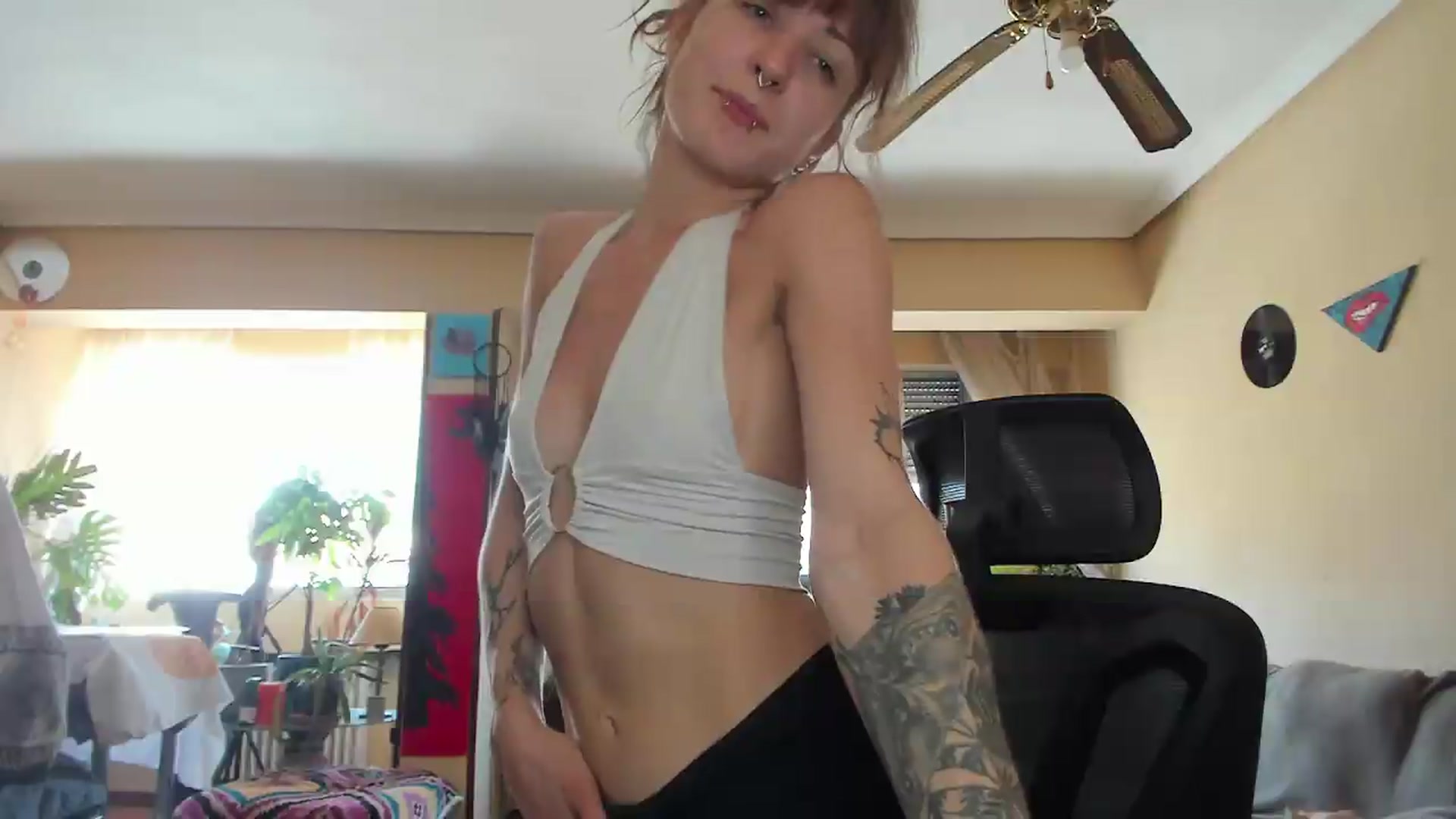 Gallery image thumbnail from Black_Aranya's myfreecams stream on, 08/22/2026, 15:39 image 14 of 20