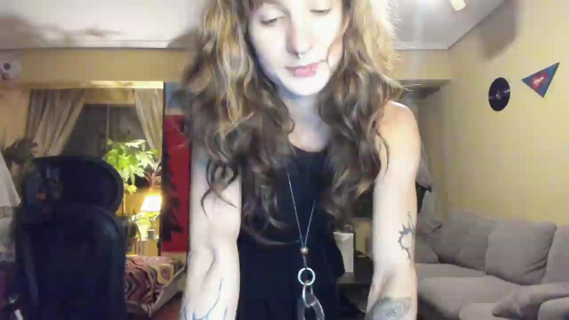 Gallery image thumbnail from Black_Aranya's myfreecams stream on, 08/25/2026, 20:32 image 1 of 20