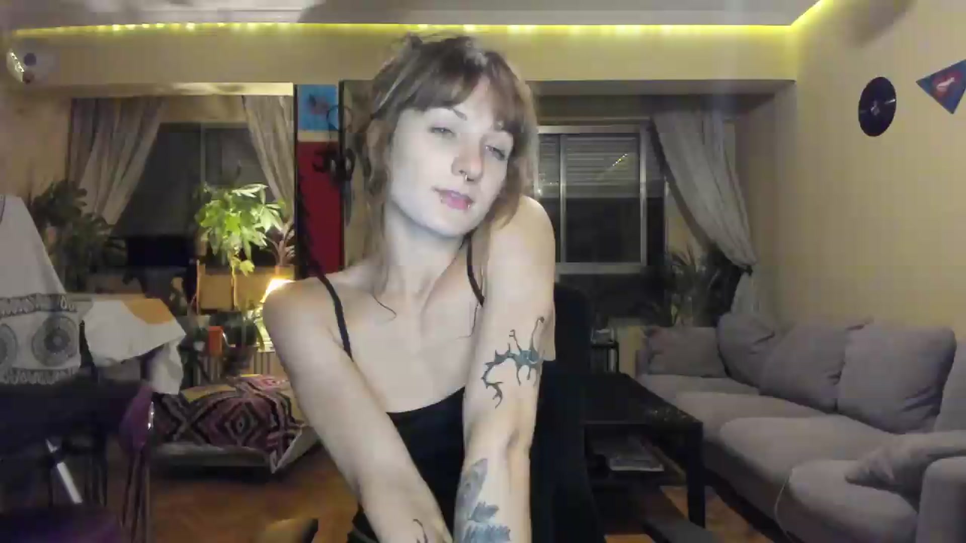 Gallery image thumbnail from Black_Aranya's myfreecams stream on, 08/26/2026, 22:36 image 16 of 20