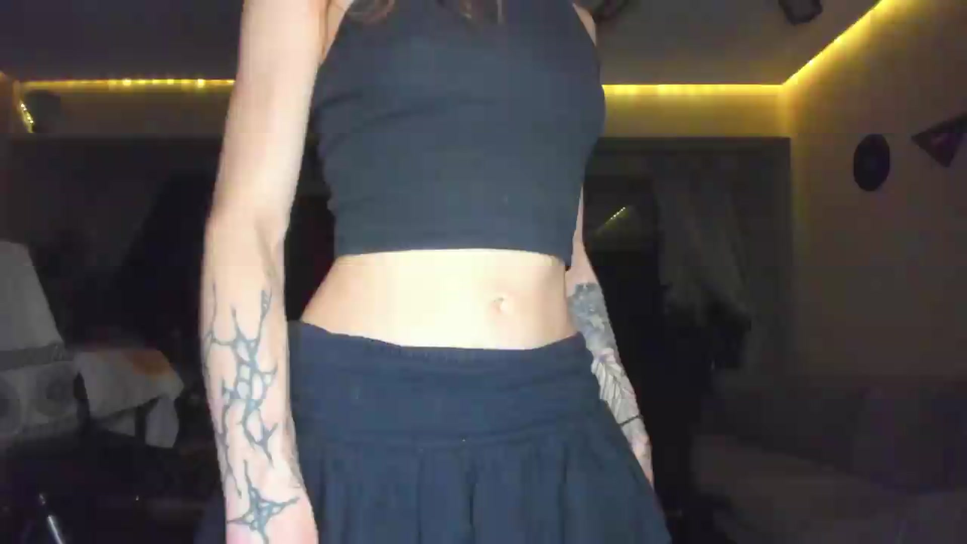 Gallery image thumbnail from Black_Aranya's myfreecams stream on, 08/30/2026, 20:31 image 3 of 20