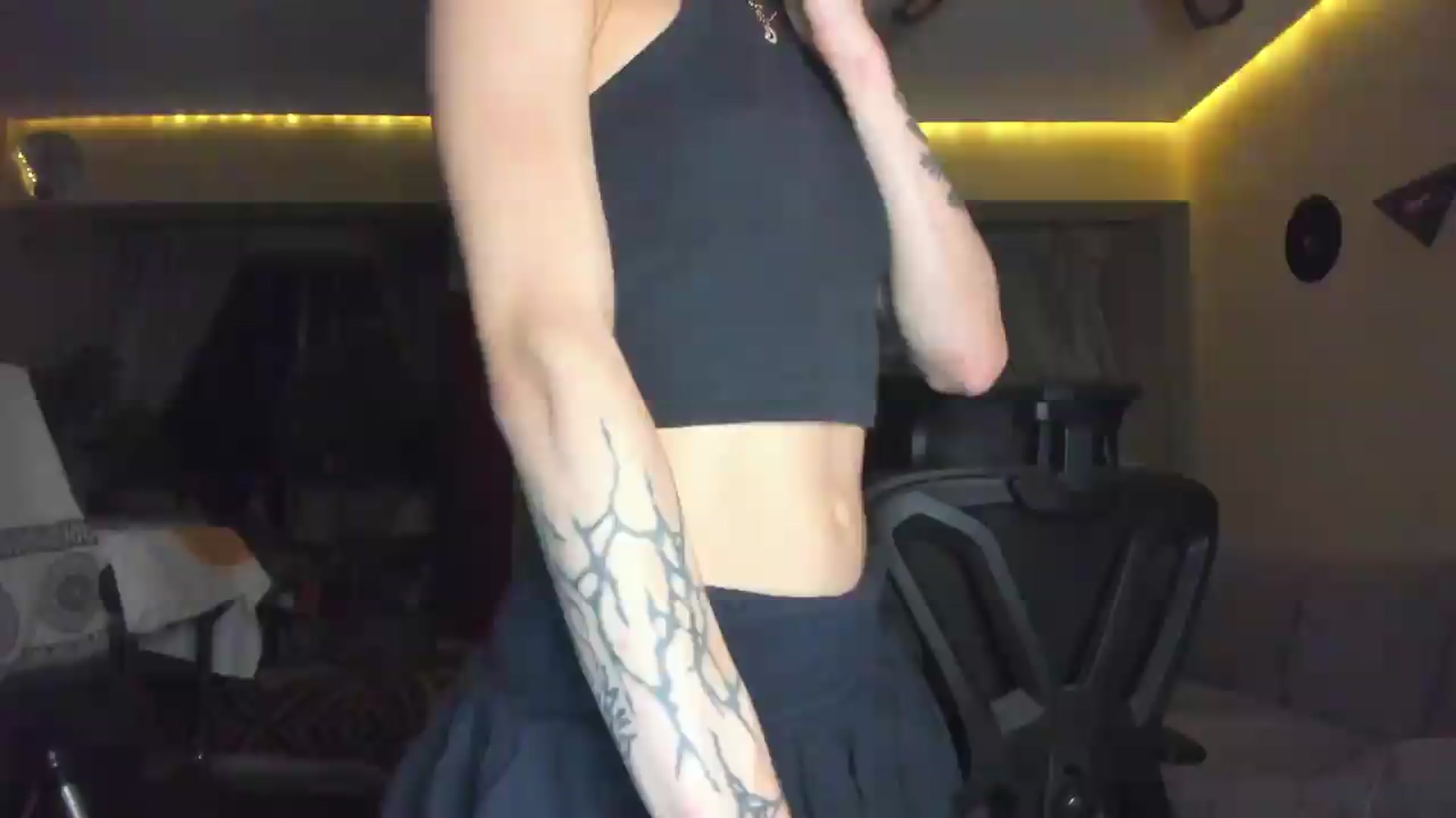 Gallery image thumbnail from Black_Aranya's myfreecams stream on, 08/30/2026, 20:31 image 11 of 20