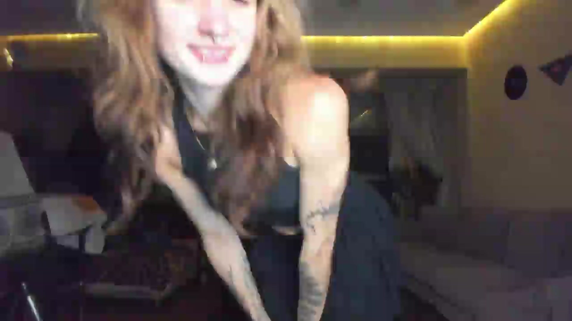 Gallery image thumbnail from Black_Aranya's myfreecams stream on, 08/30/2026, 21:06 image 8 of 20