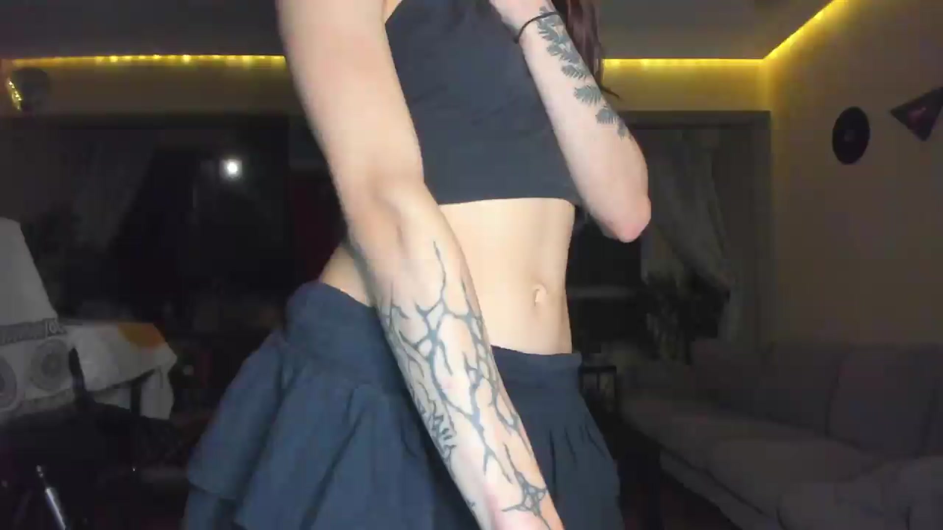 Gallery image thumbnail from Black_Aranya's myfreecams stream on, 08/30/2026, 21:06 image 16 of 20