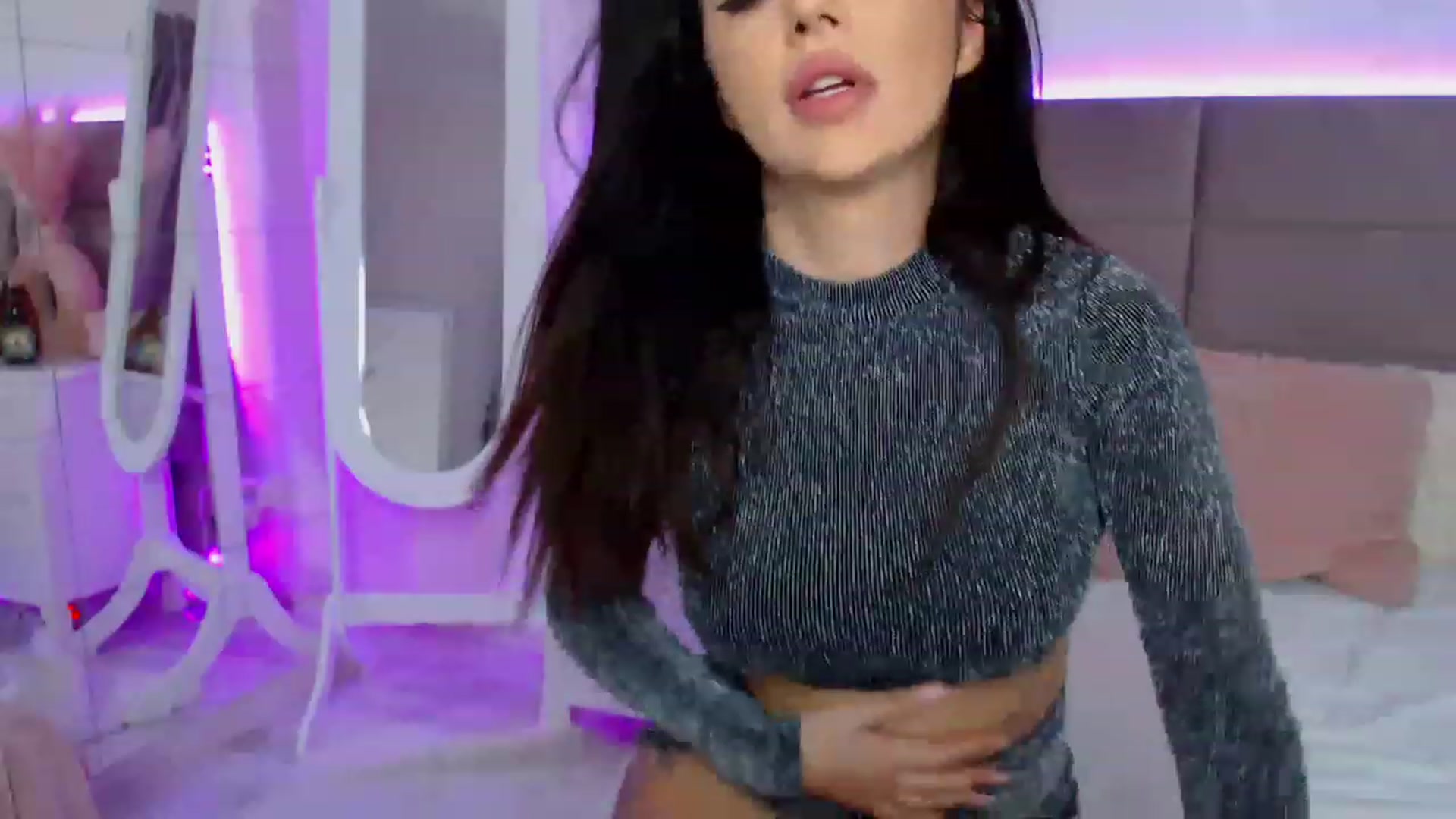 Gallery image thumbnail from Black_Lu's myfreecams stream on, 03/05/2023, 05:32 image 6 of 20