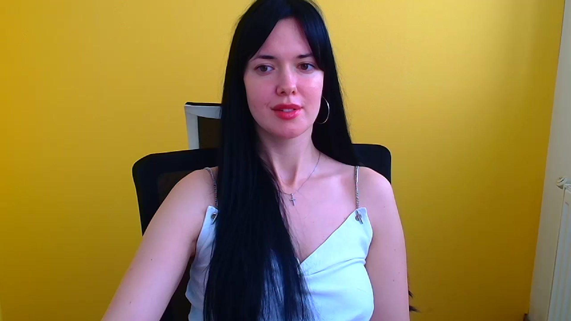 Gallery image thumbnail from Black_Red's myfreecams stream on, 04/06/2024, 09:47 image 20 of 20