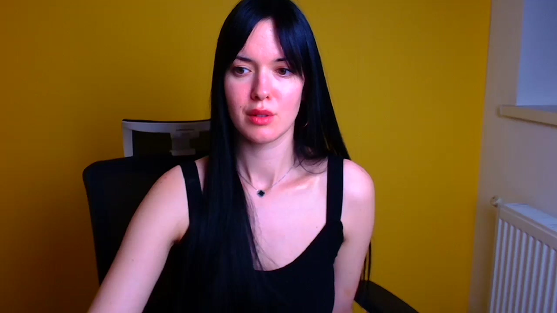 Gallery image thumbnail from Black_Red's myfreecams stream on, 05/09/2024, 12:47 image 20 of 20