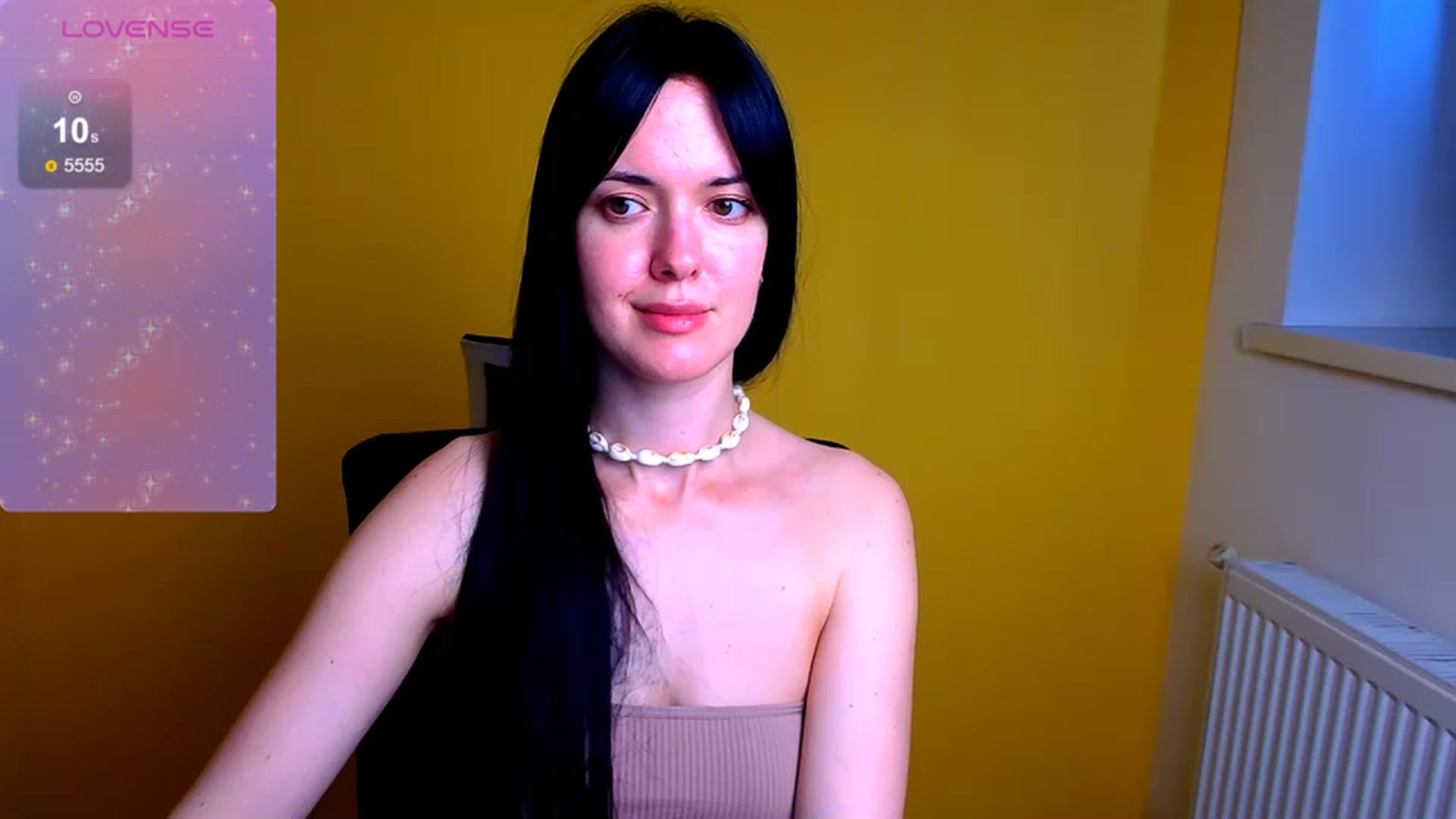 Gallery image thumbnail from Black_Red's myfreecams stream on, 05/17/2024, 13:42 image 13 of 20