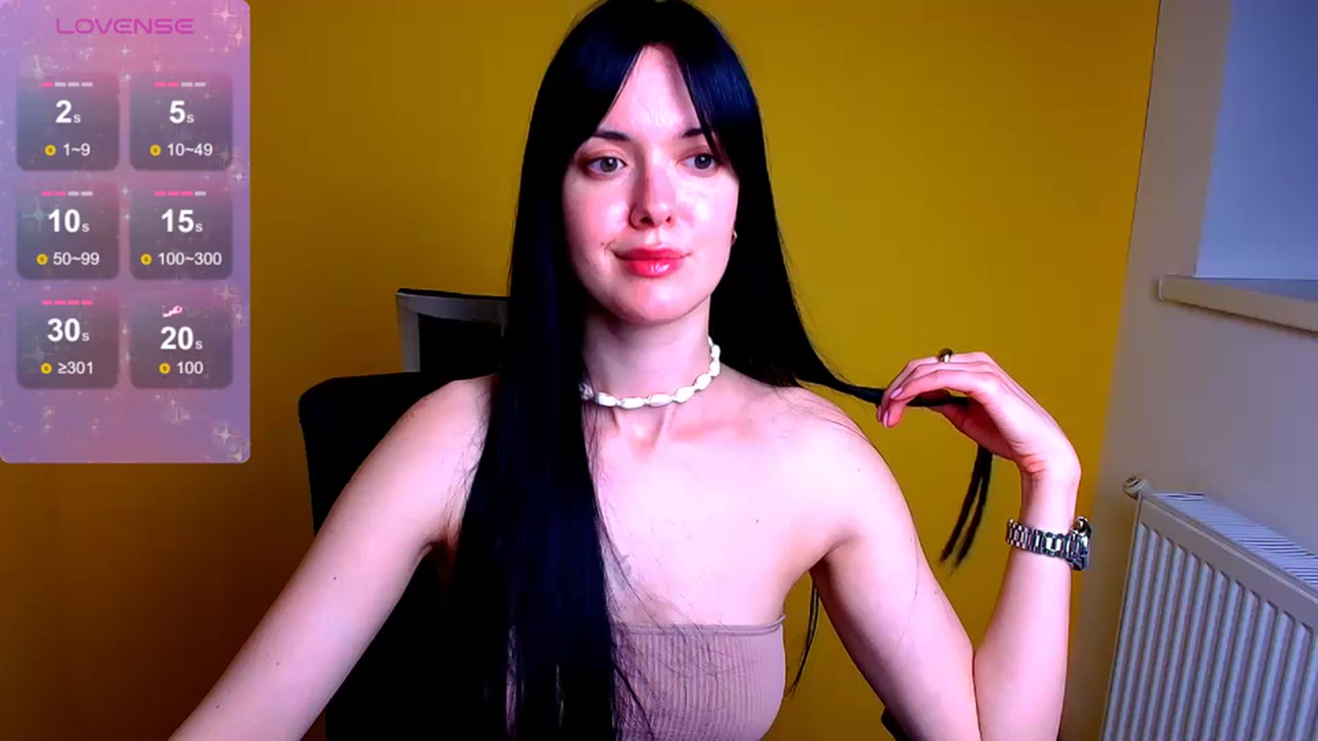 Gallery image thumbnail from Black_Red's myfreecams stream on, 05/17/2024, 14:30 image 19 of 20