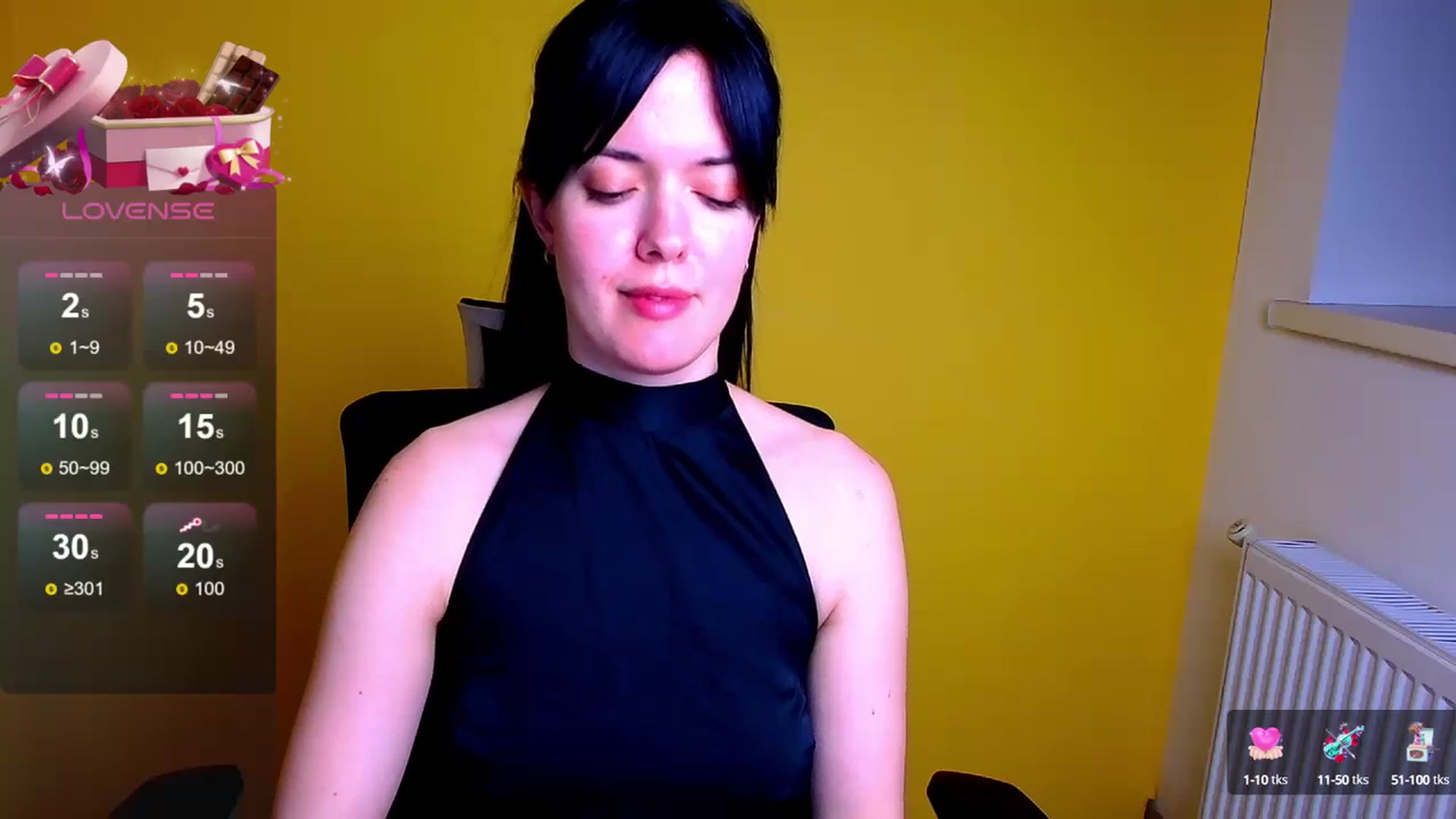 Gallery image thumbnail from Black_Red's myfreecams stream on, 05/18/2024, 10:02 image 10 of 20