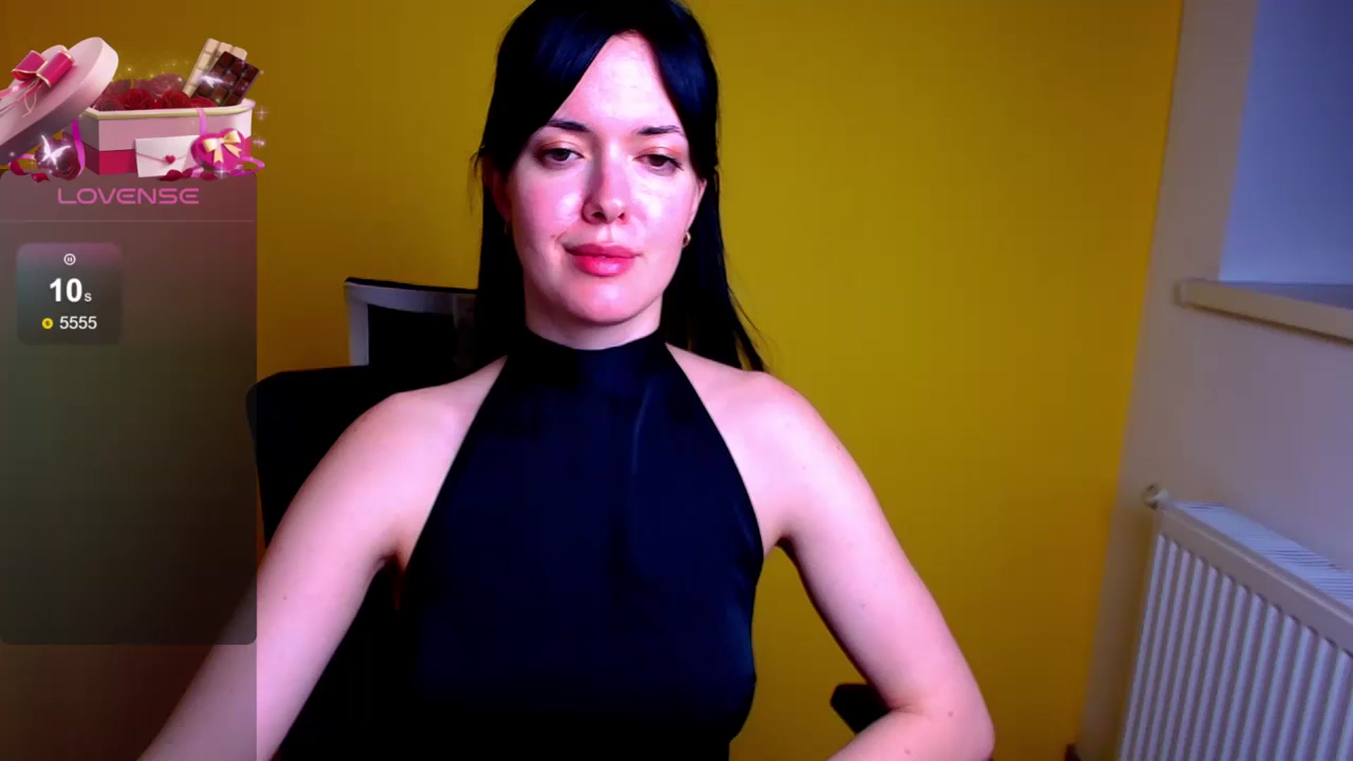 Gallery image thumbnail from Black_Red's myfreecams stream on, 05/18/2024, 10:02 image 17 of 20