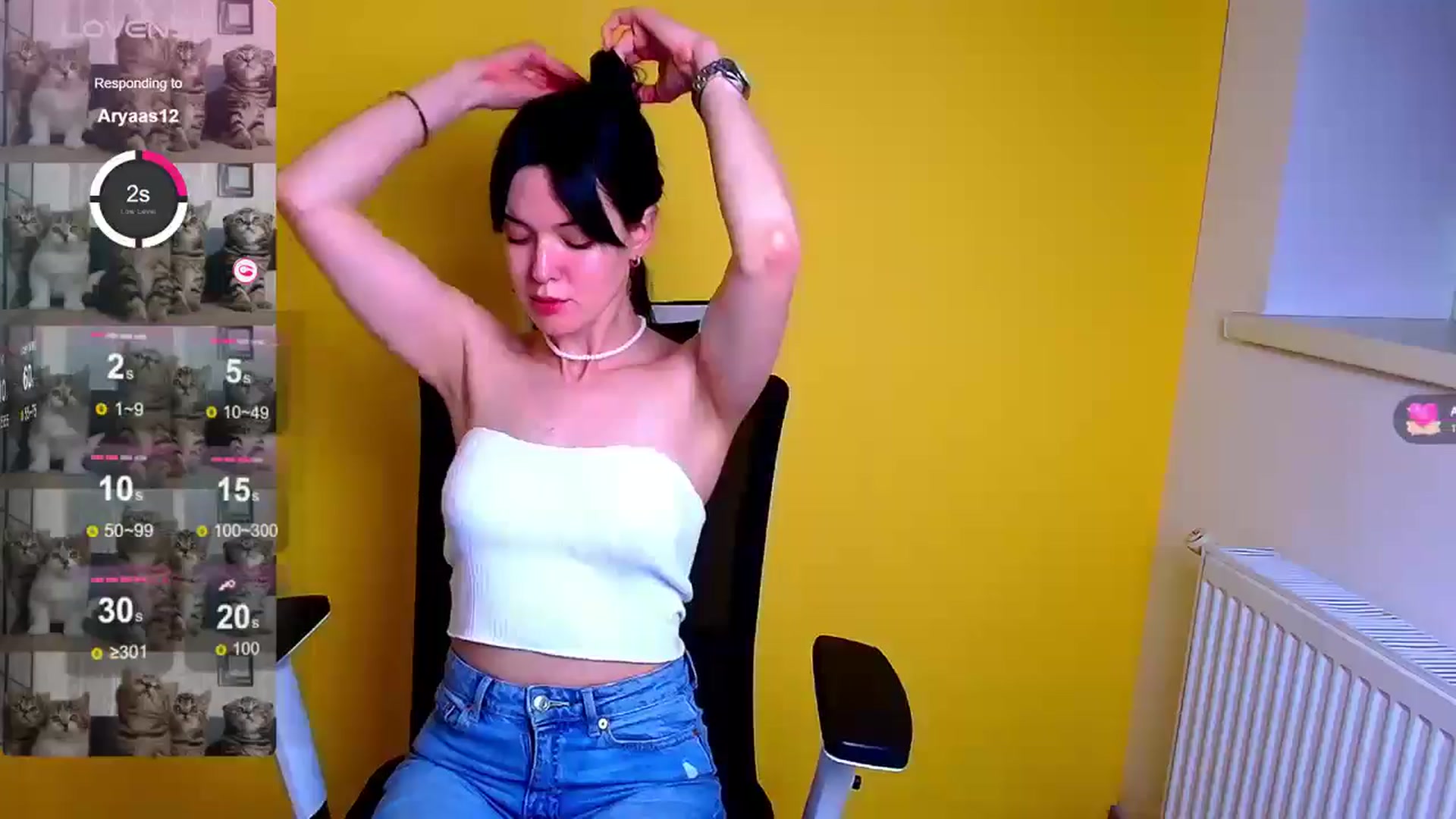Gallery image thumbnail from Black_Red's myfreecams stream on, 05/19/2024, 09:51 image 1 of 20