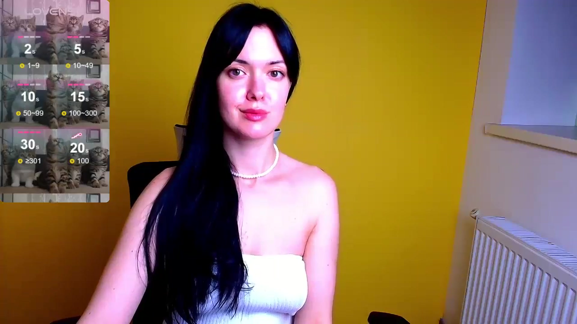 Gallery image thumbnail from Black_Red's myfreecams stream on, 05/19/2024, 09:51 image 7 of 20
