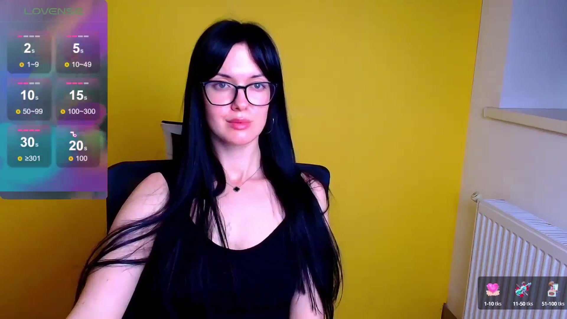 Gallery image thumbnail from Black_Red's myfreecams stream on, 05/23/2024, 14:05 image 14 of 20