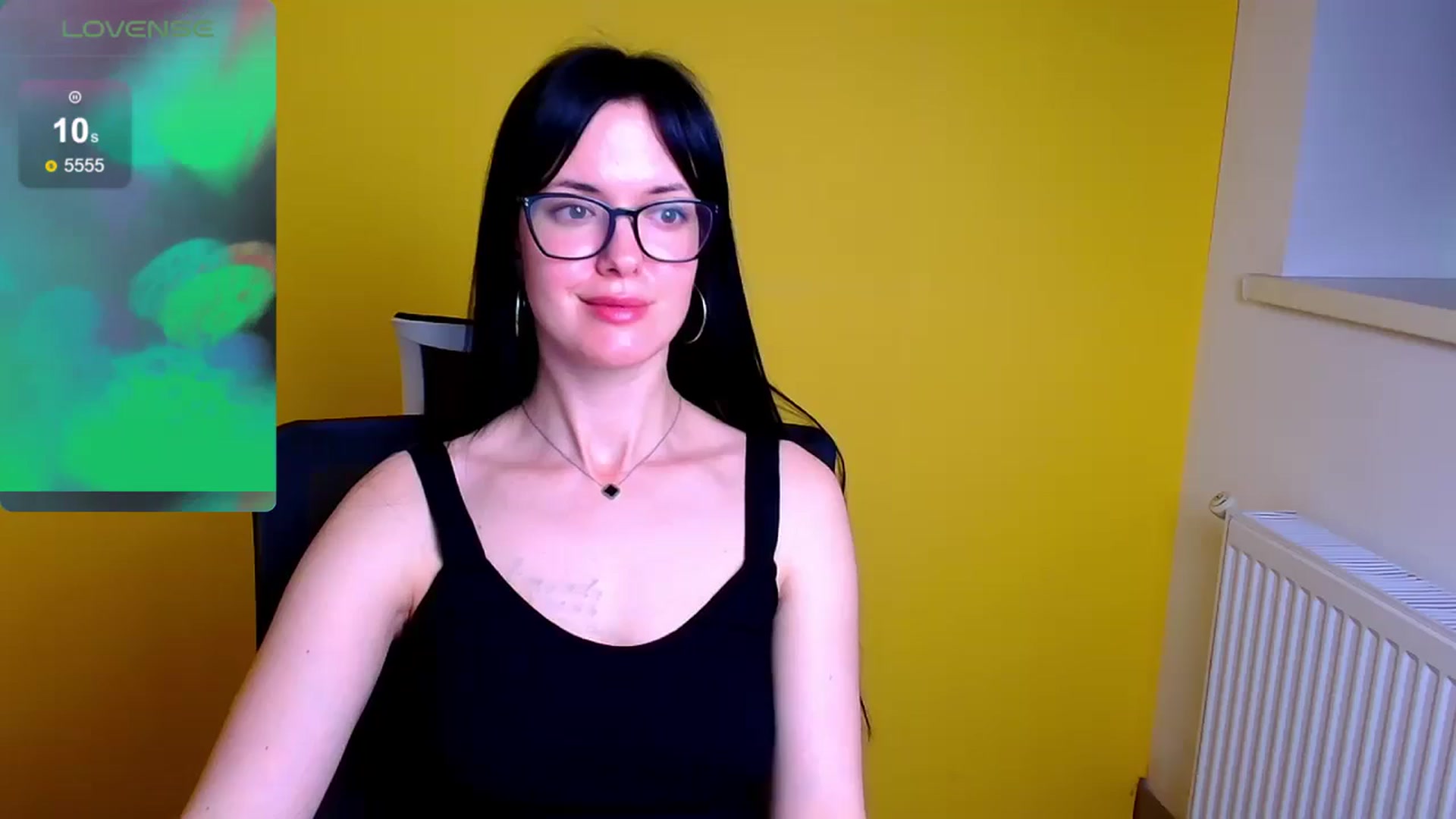 Gallery image thumbnail from Black_Red's myfreecams stream on, 05/23/2024, 14:05 image 8 of 20
